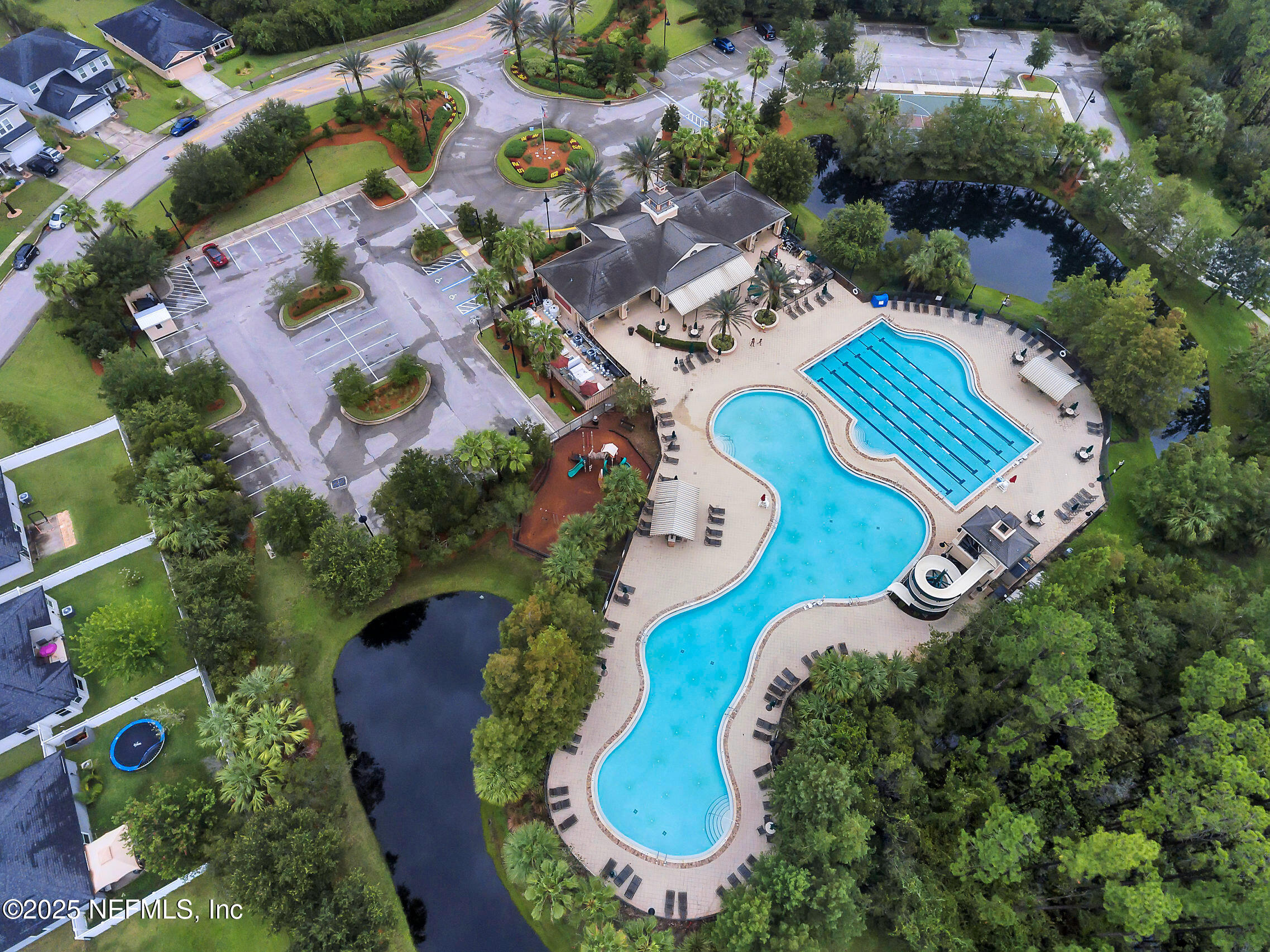 141 BALMORAL CASTLE Drive, St. Johns