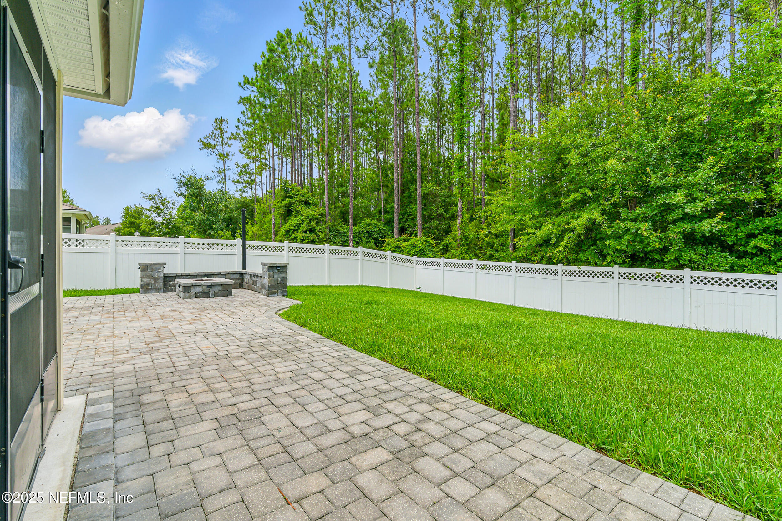 141 BALMORAL CASTLE Drive, St. Johns