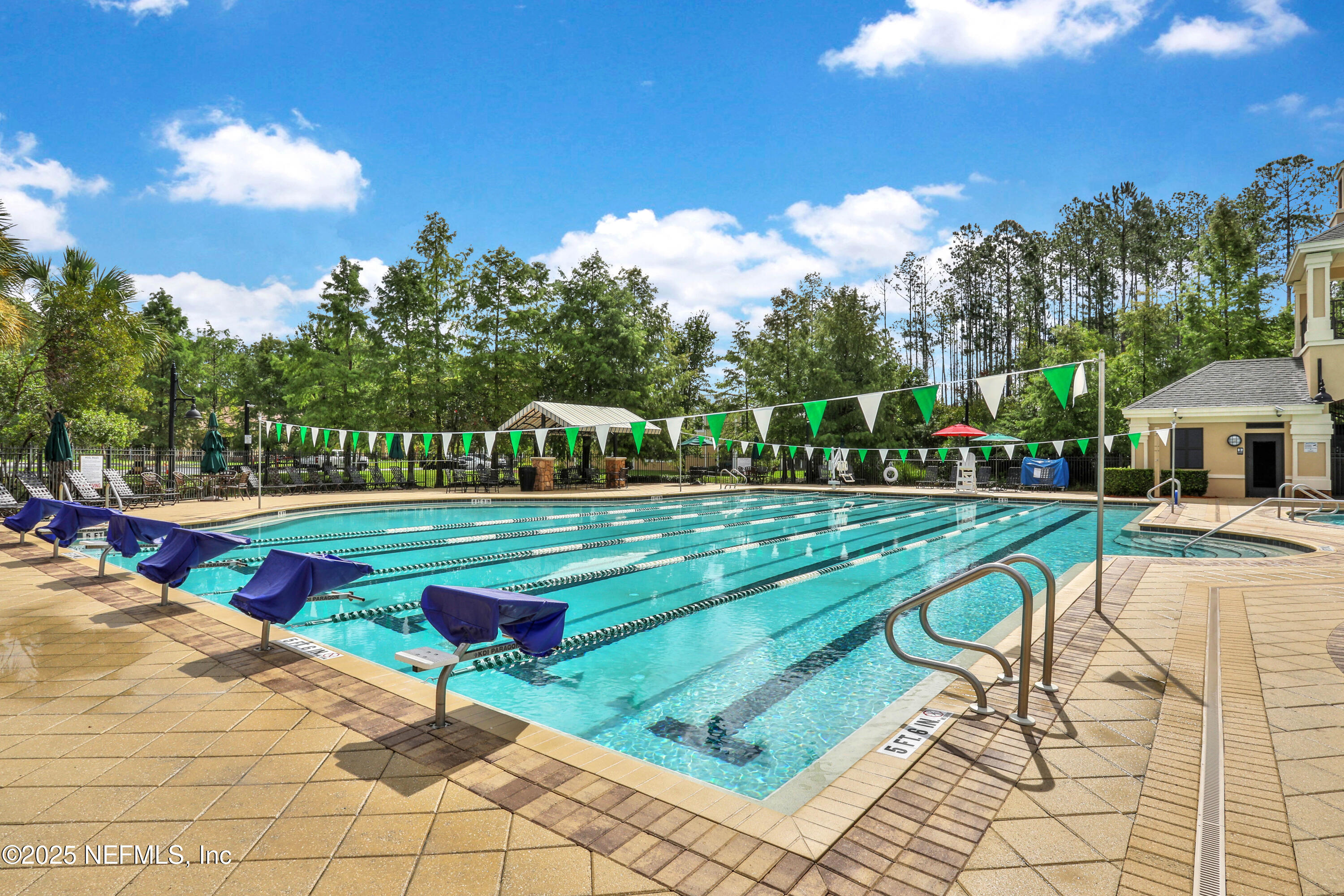 141 BALMORAL CASTLE Drive, St. Johns