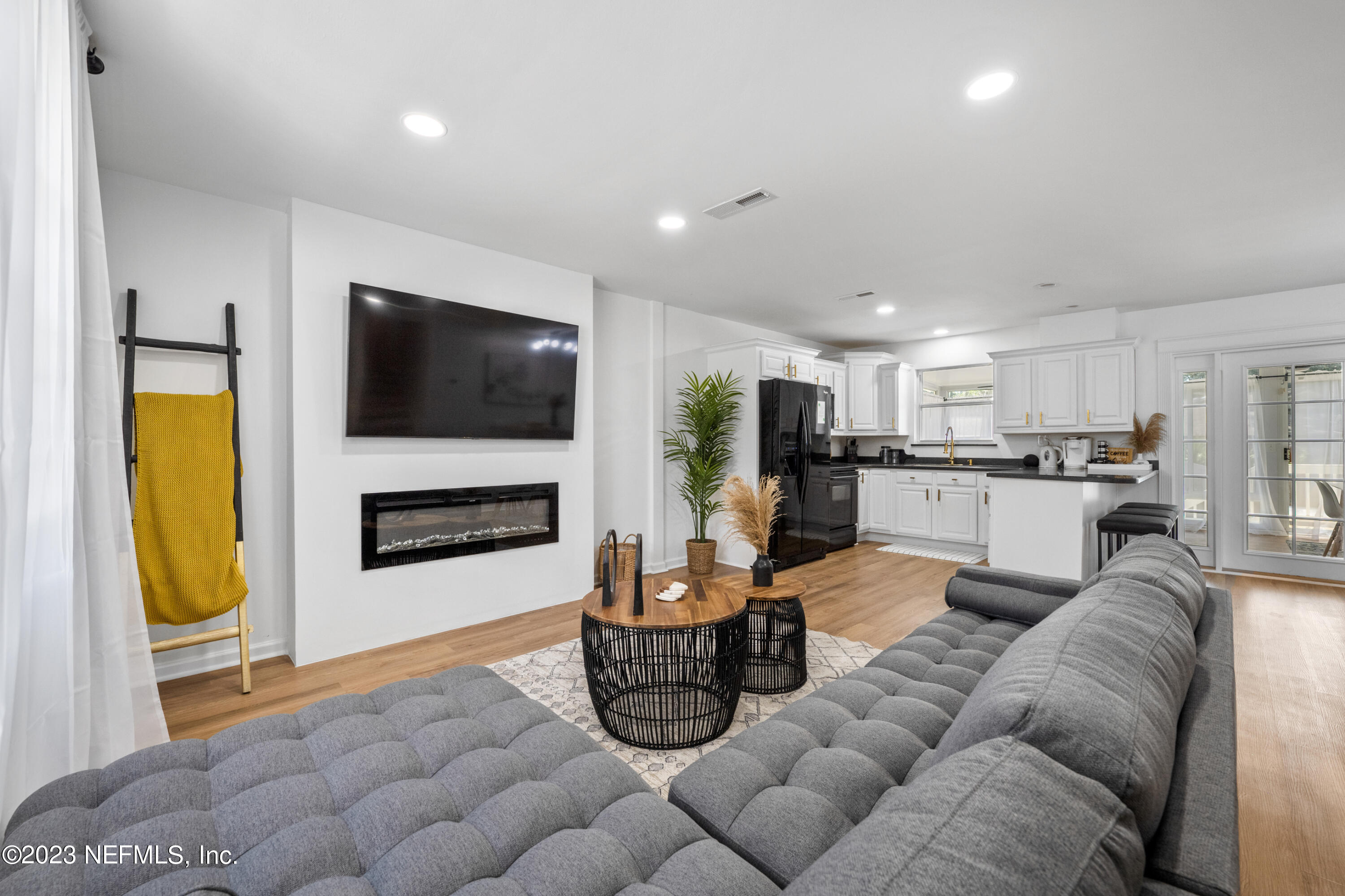 4411 HARTMAN Road