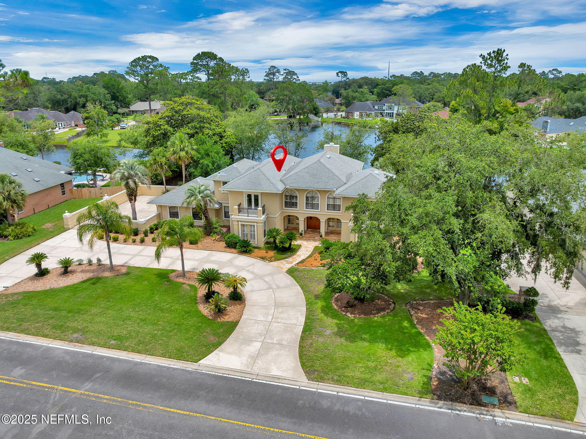 8227 MAR DEL PLATA Street E