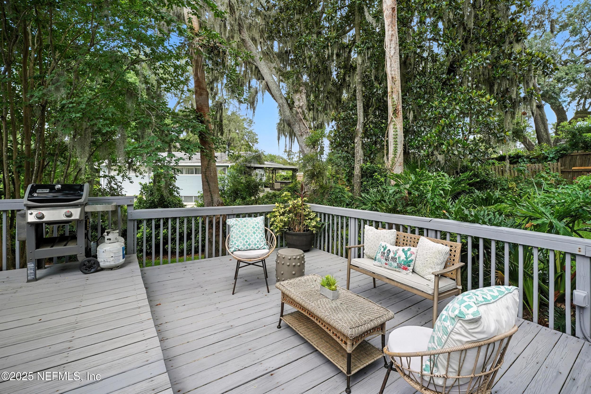 5029 GLADE HILL Street