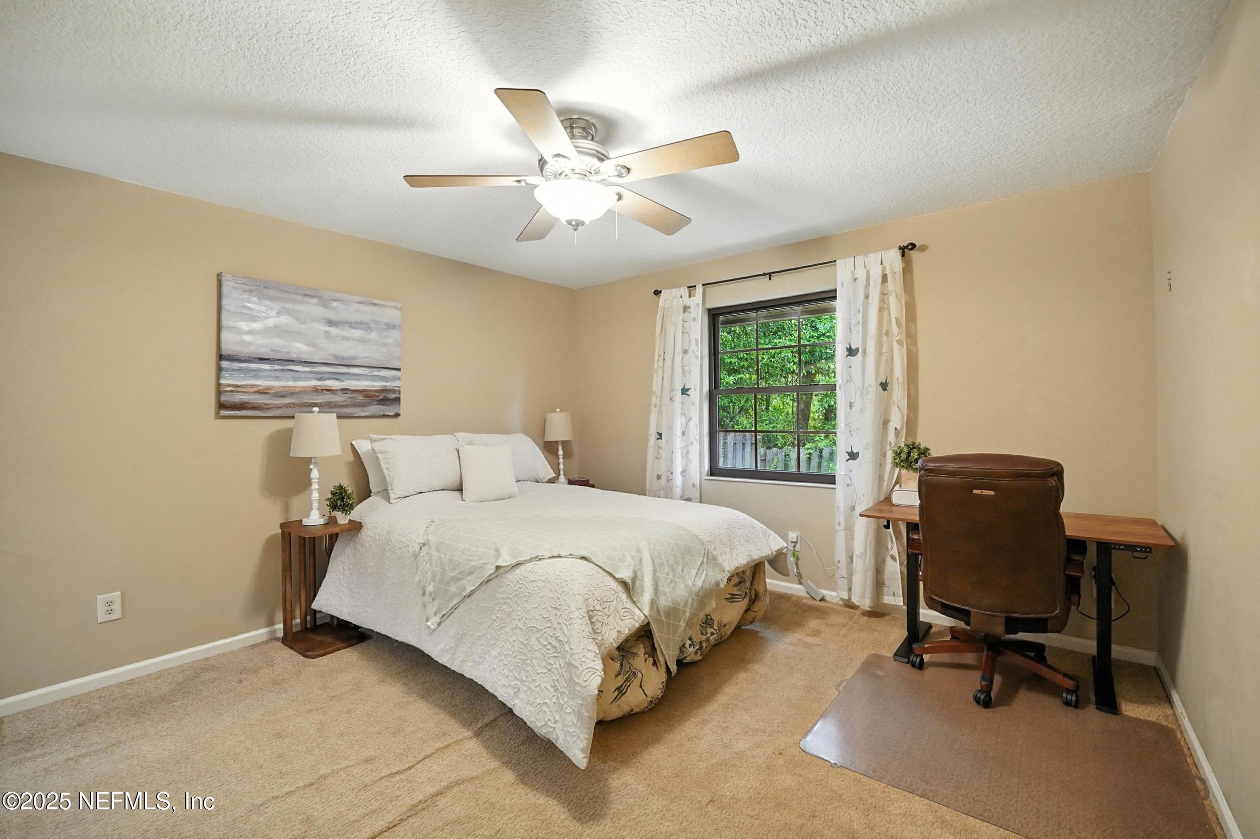 5029 GLADE HILL Street