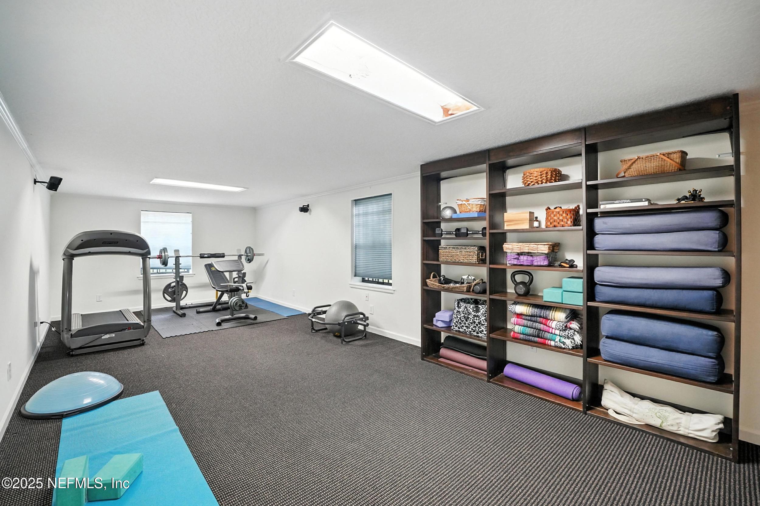 5029 GLADE HILL Street