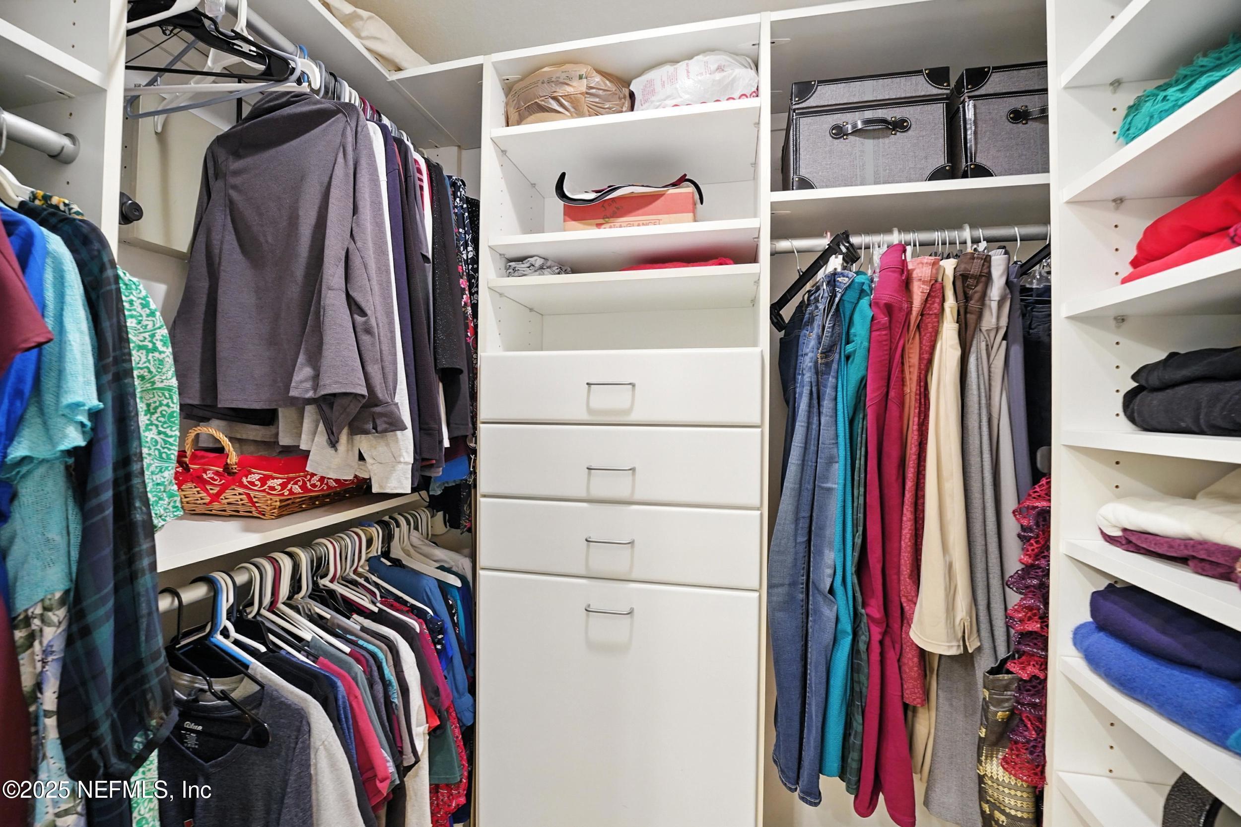 5029 GLADE HILL Street