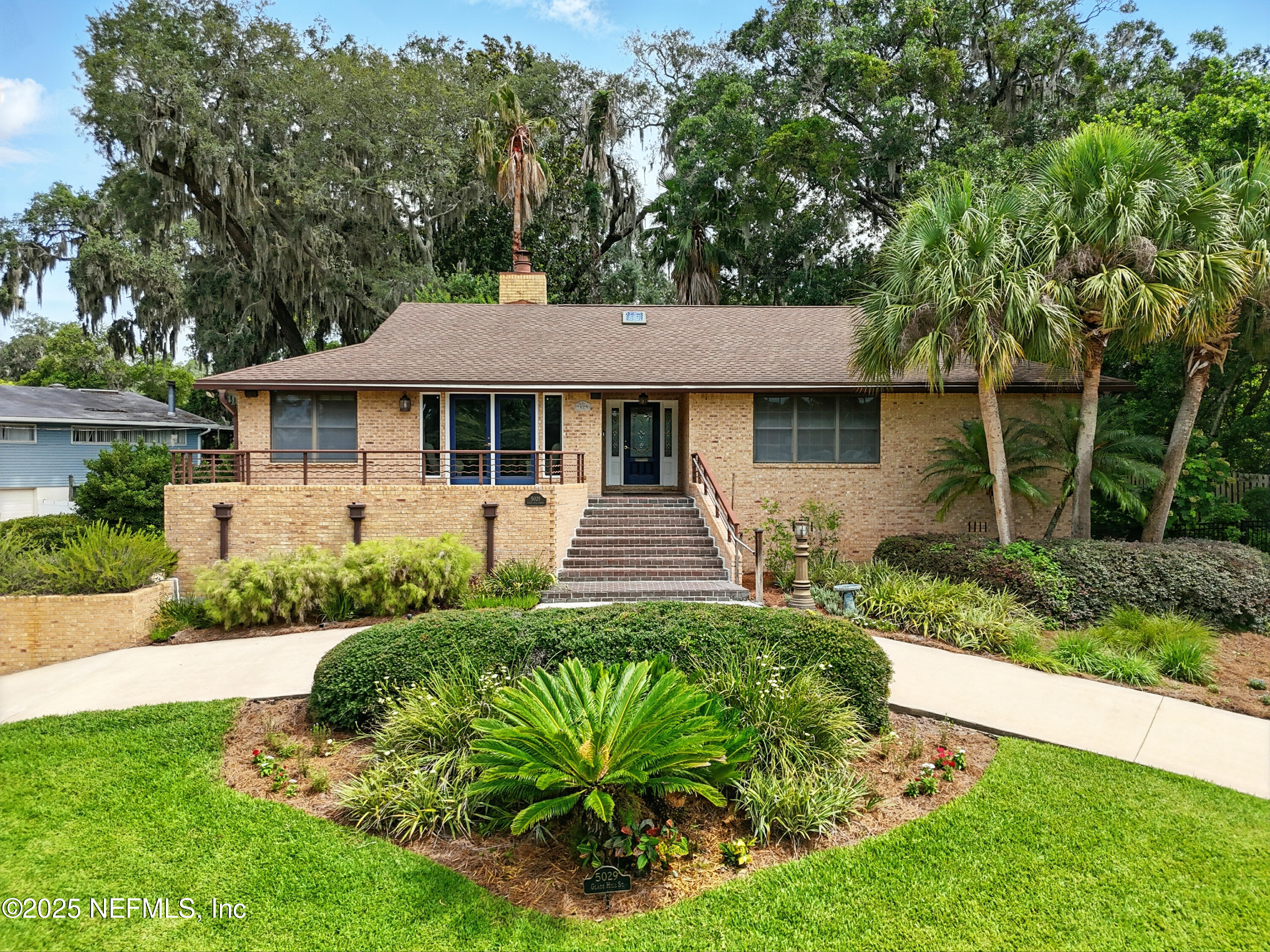 5029 GLADE HILL Street