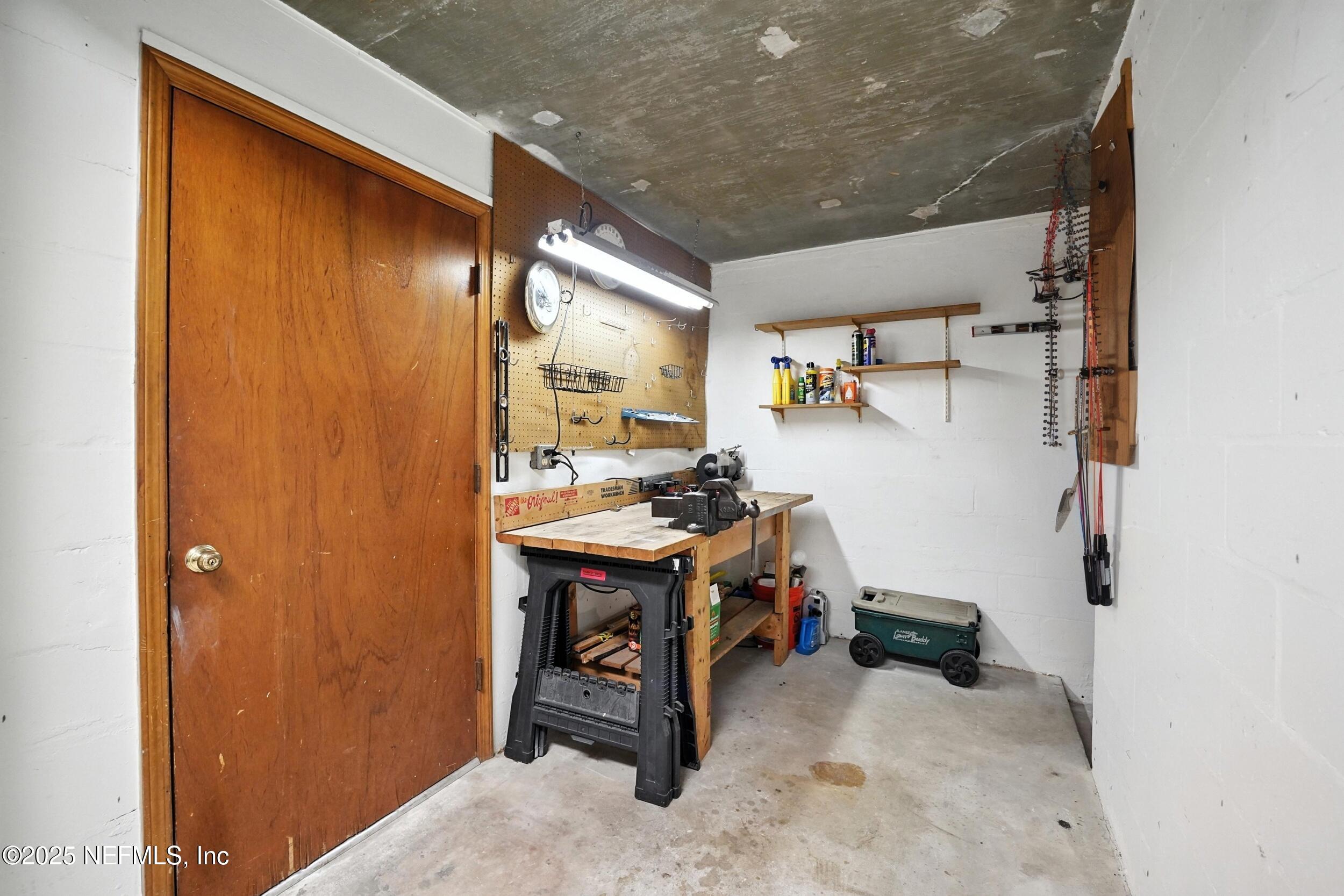 5029 GLADE HILL Street