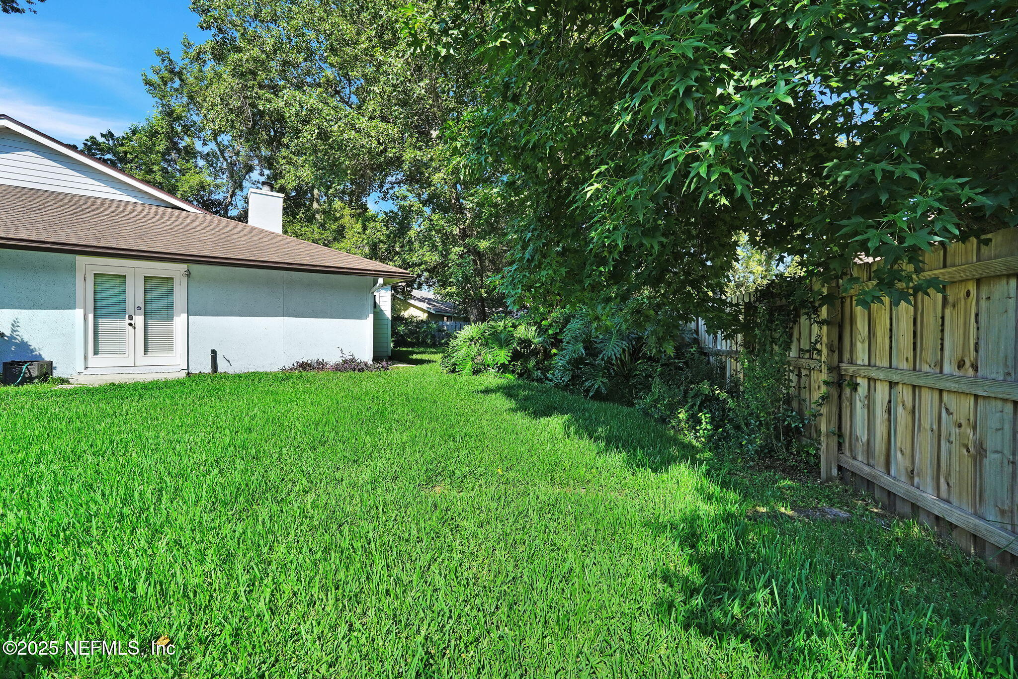 2244 EAGLES NEST Road