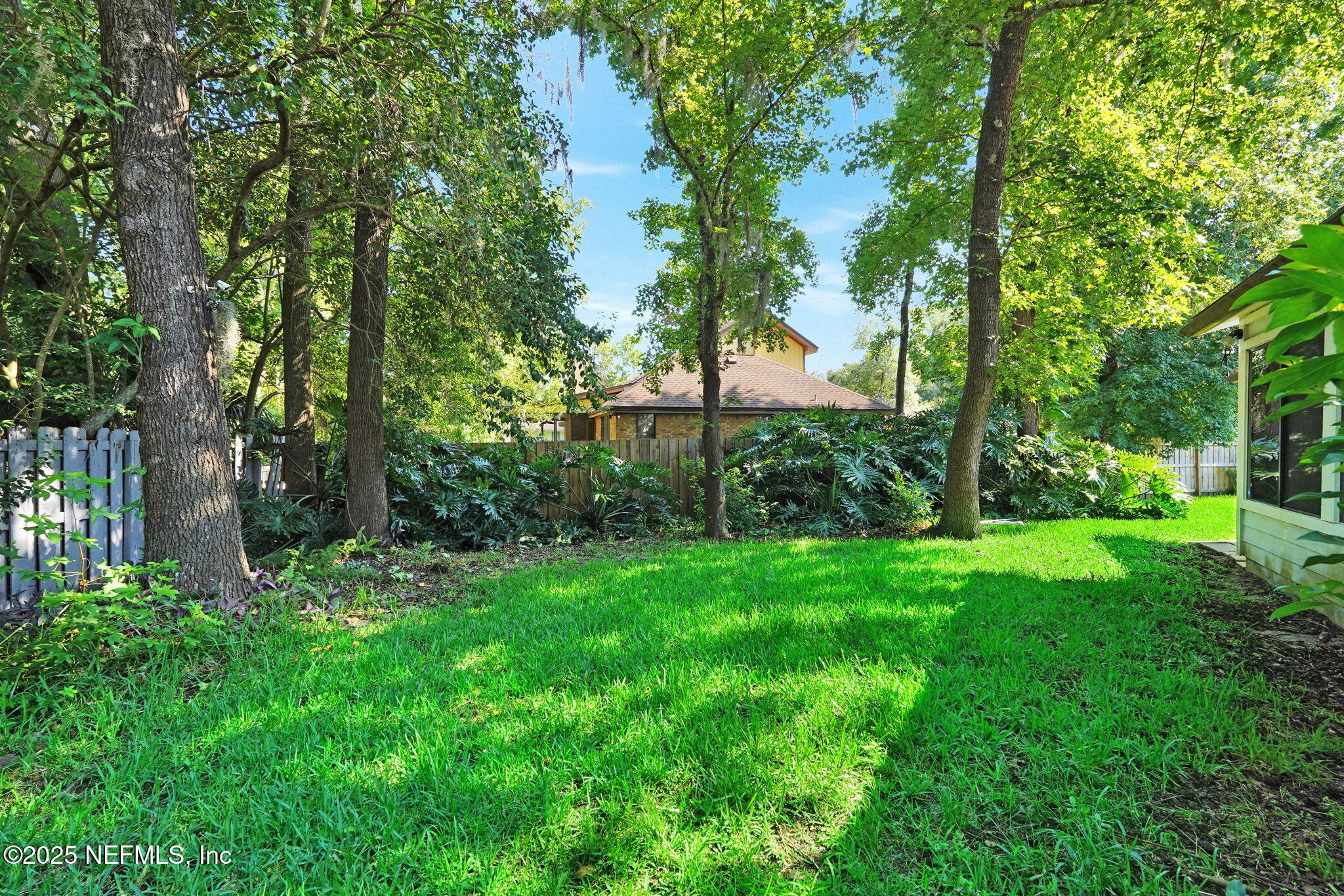 2244 EAGLES NEST Road