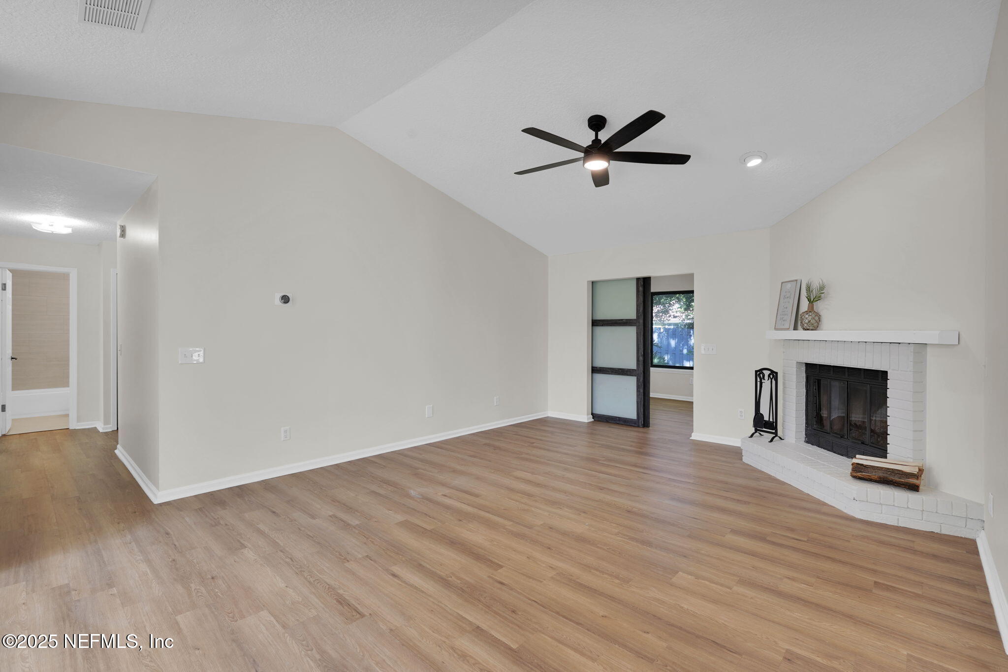 2244 EAGLES NEST Road