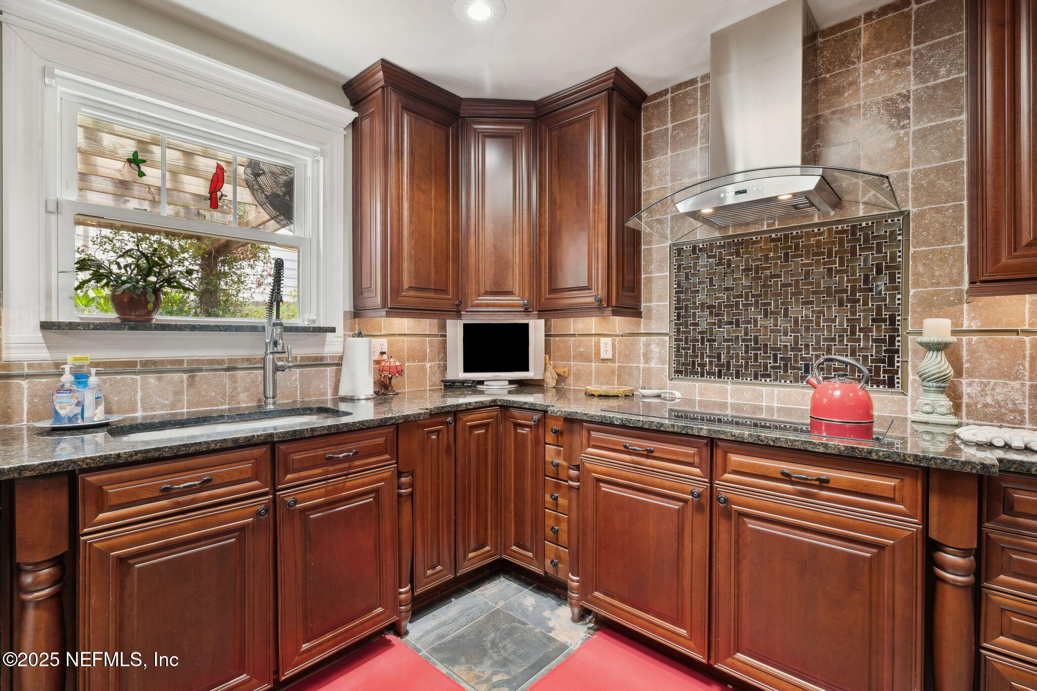 4370 GADSDEN Court