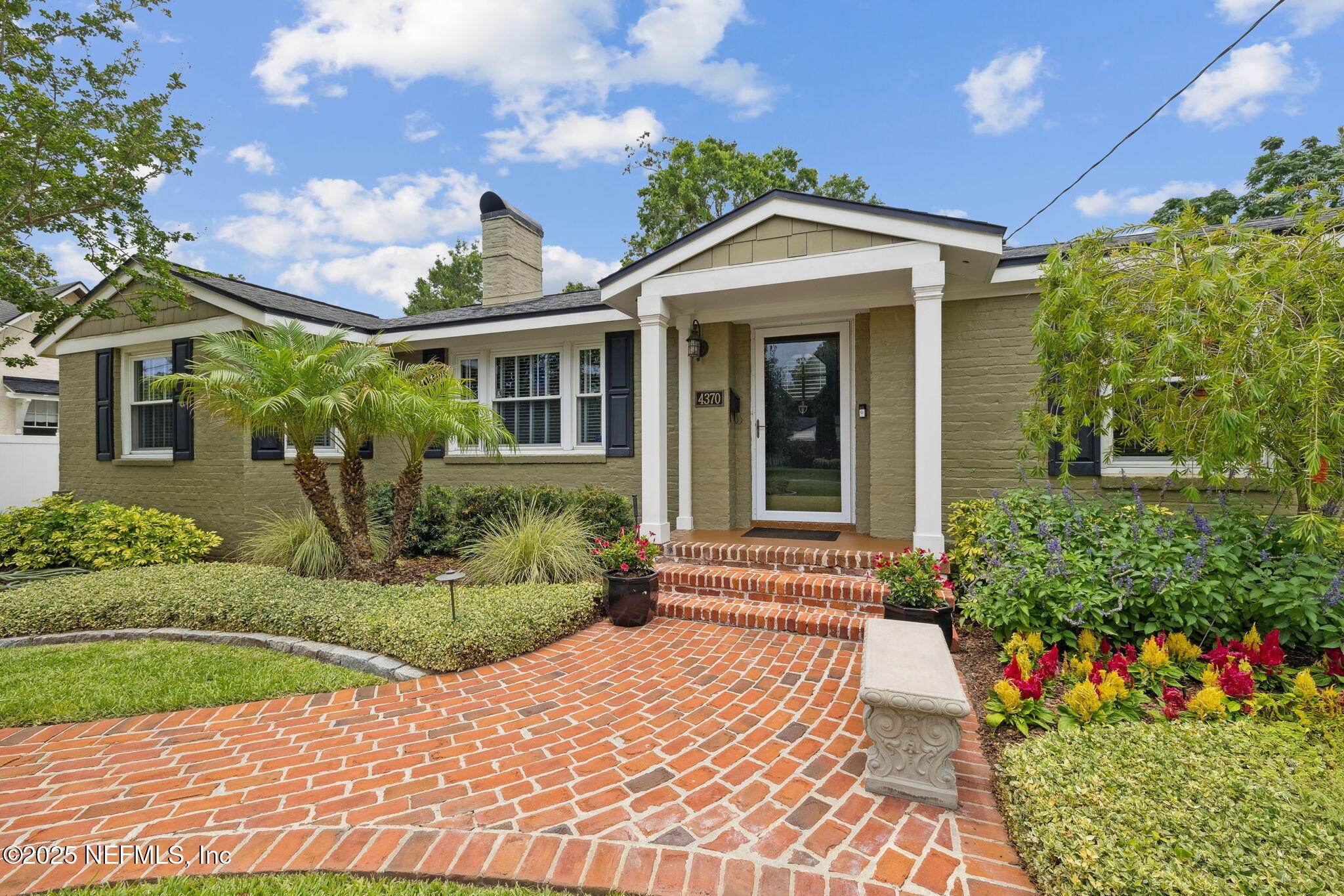 4370 GADSDEN Court