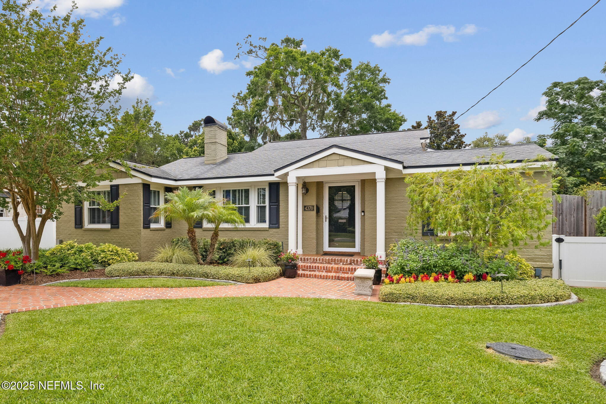 4370 GADSDEN Court