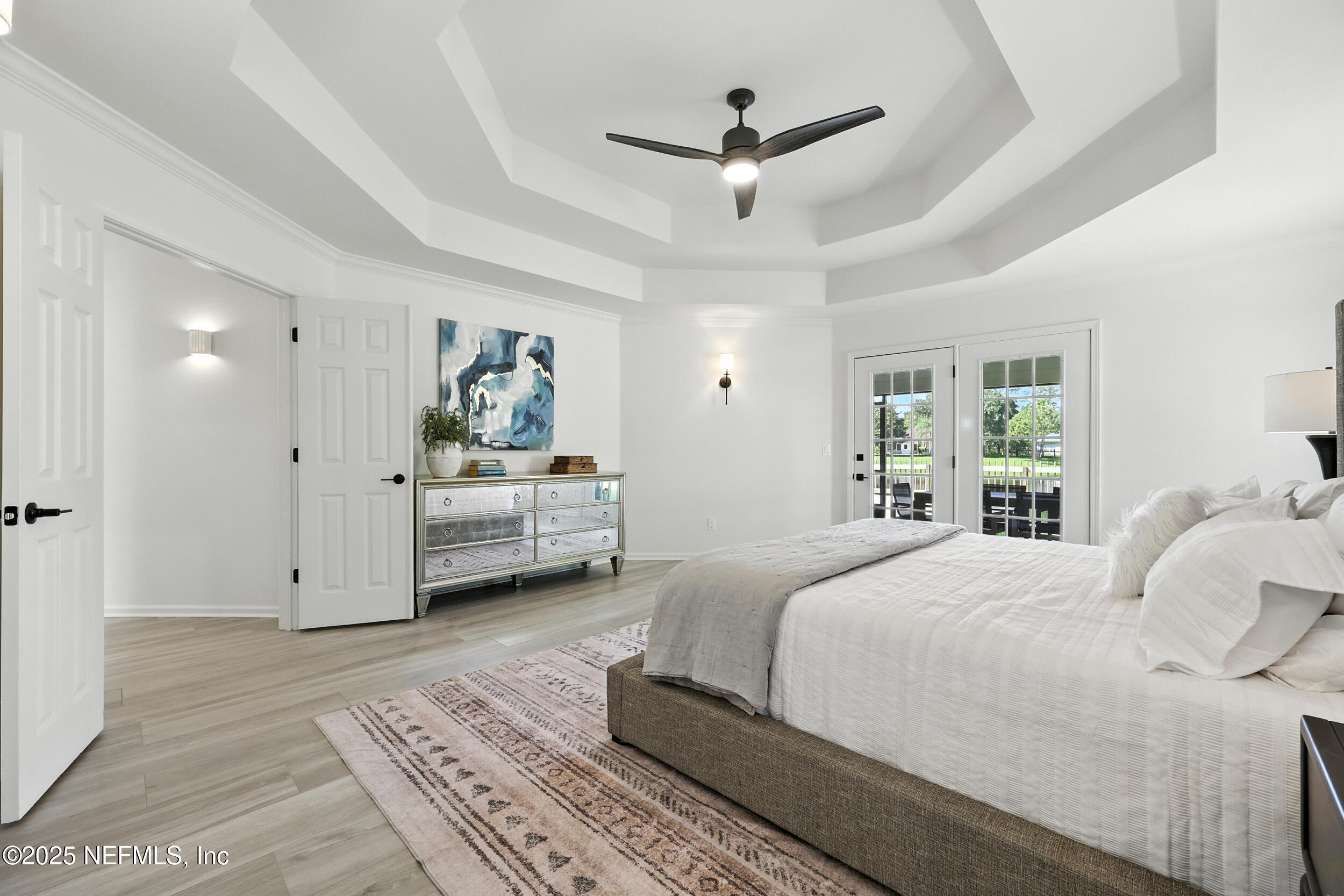 1813 ROYAL FERN Lane