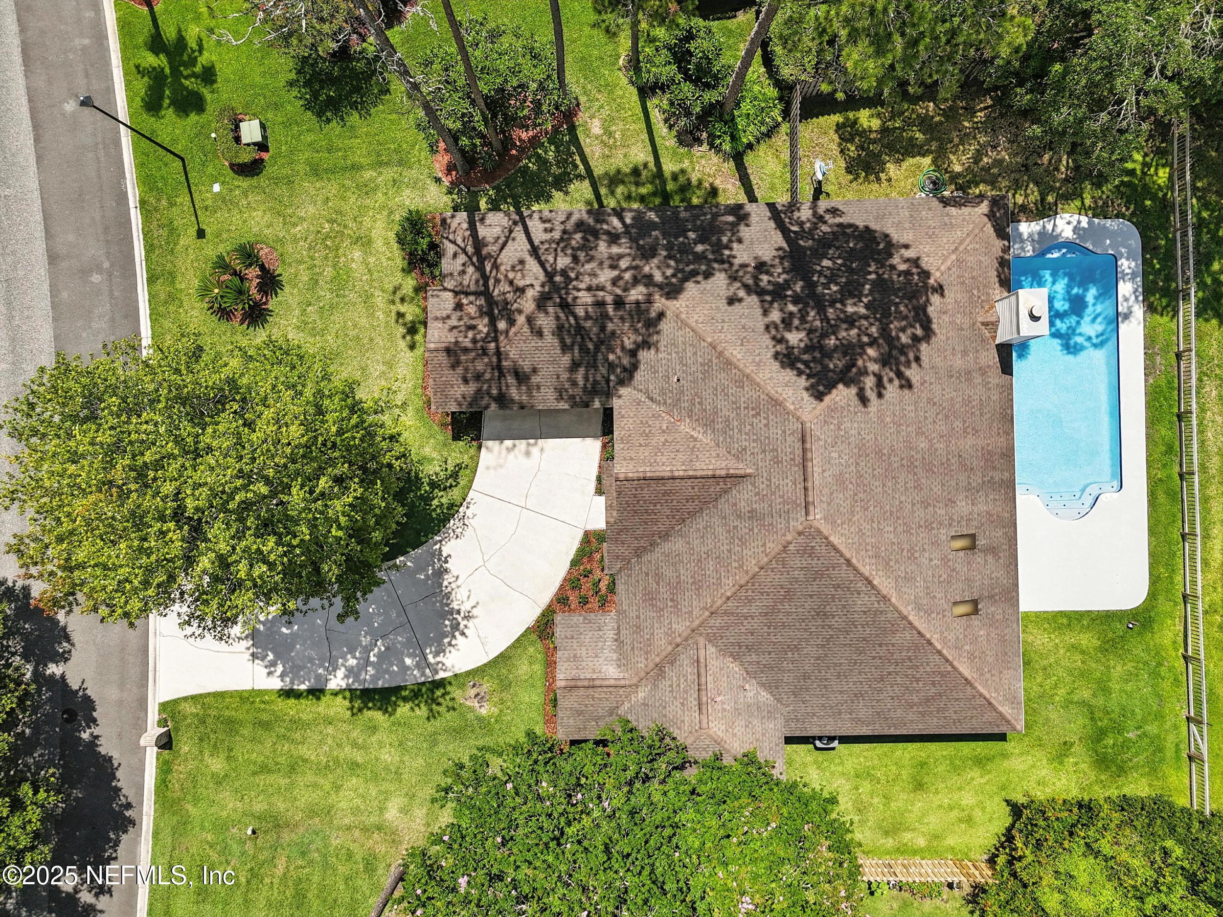 1813 ROYAL FERN Lane