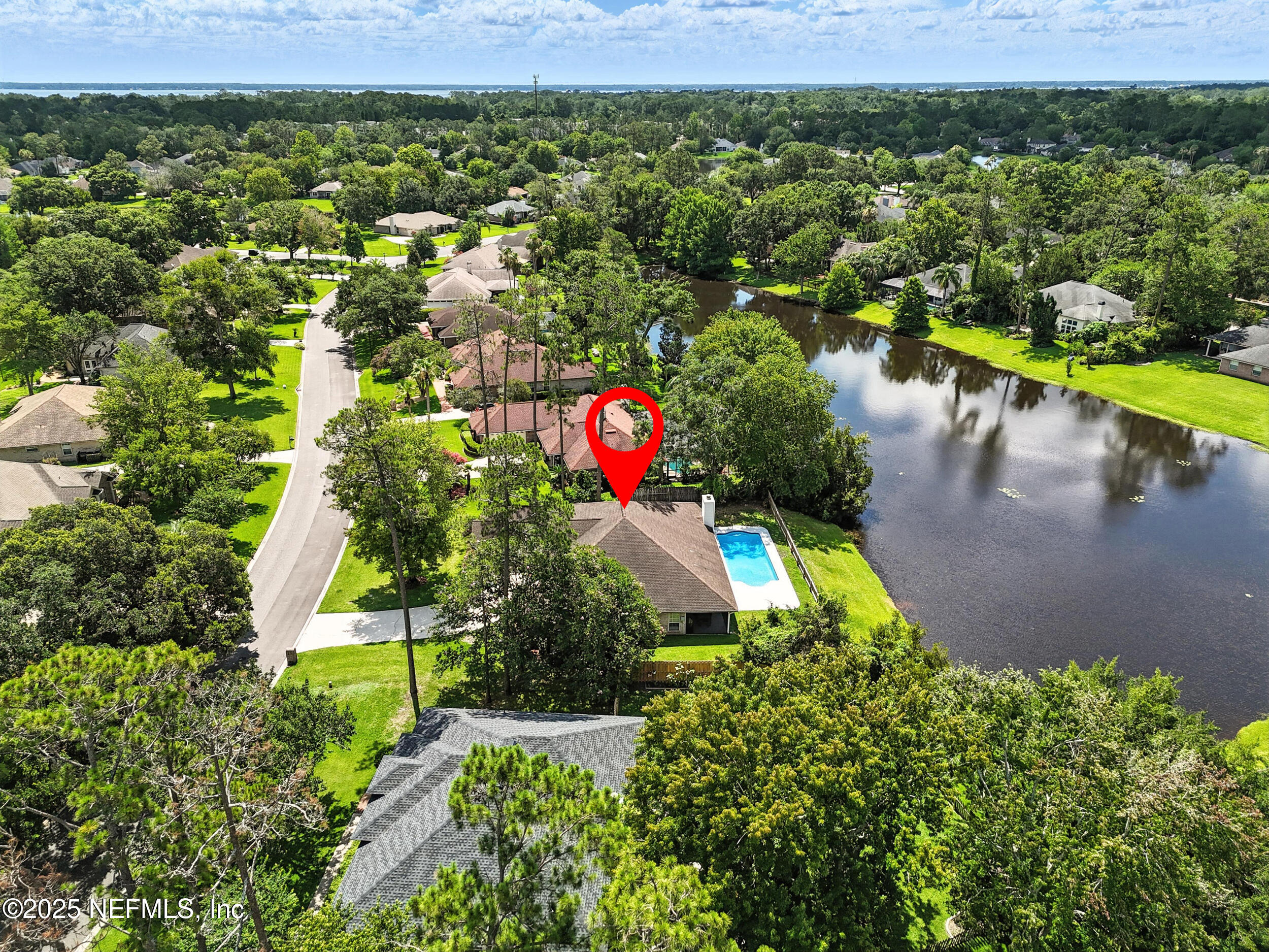 1813 ROYAL FERN Lane