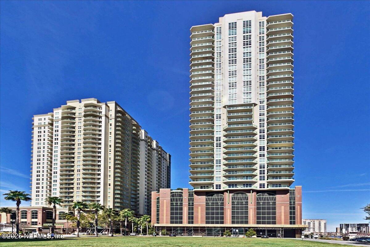 1431 RIVERPLACE Boulevard, 1610