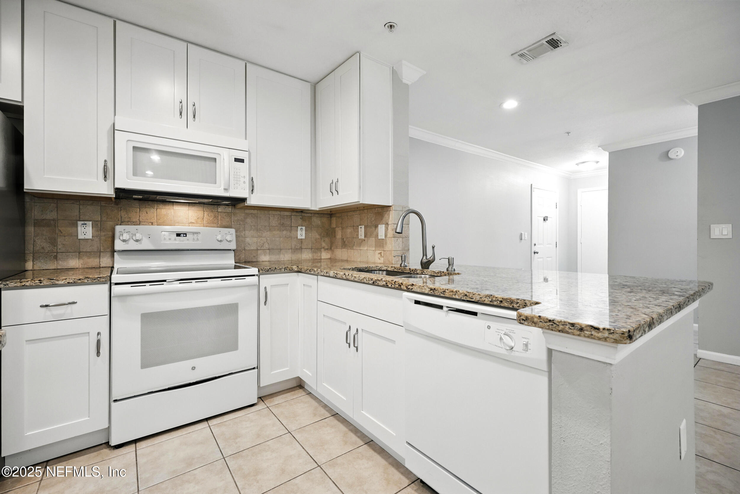 7701 TIMBERLIN PARK Boulevard, 817