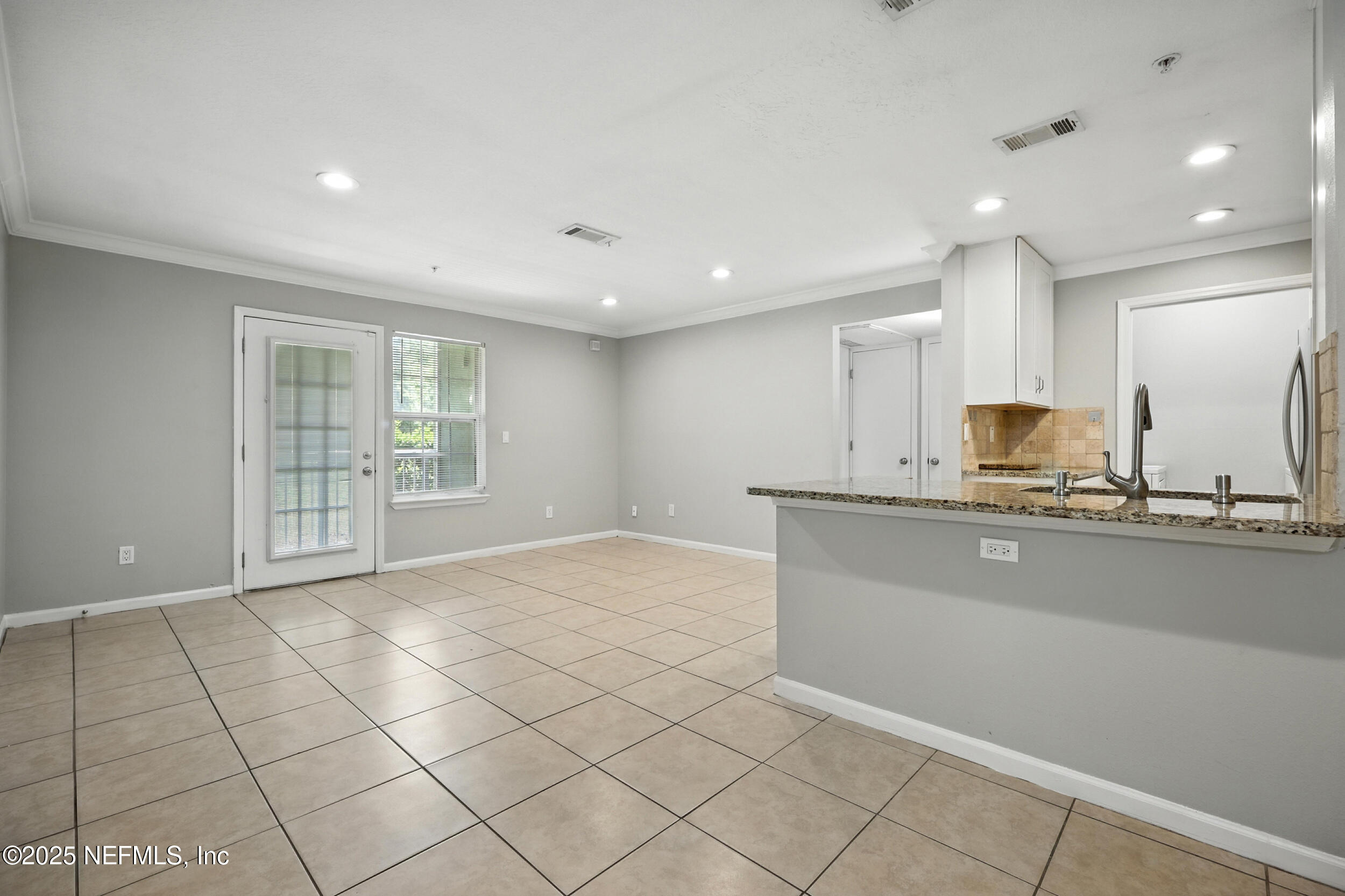 7701 TIMBERLIN PARK Boulevard, 817