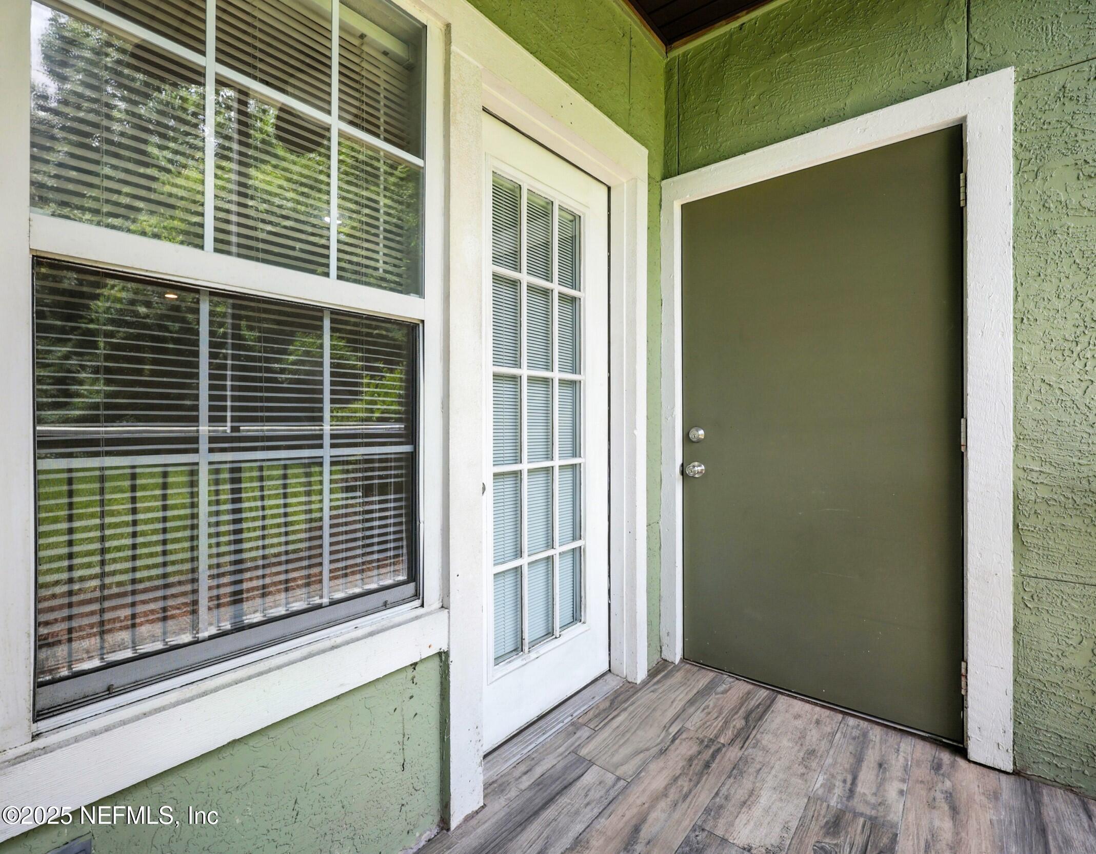 7701 TIMBERLIN PARK Boulevard, 817