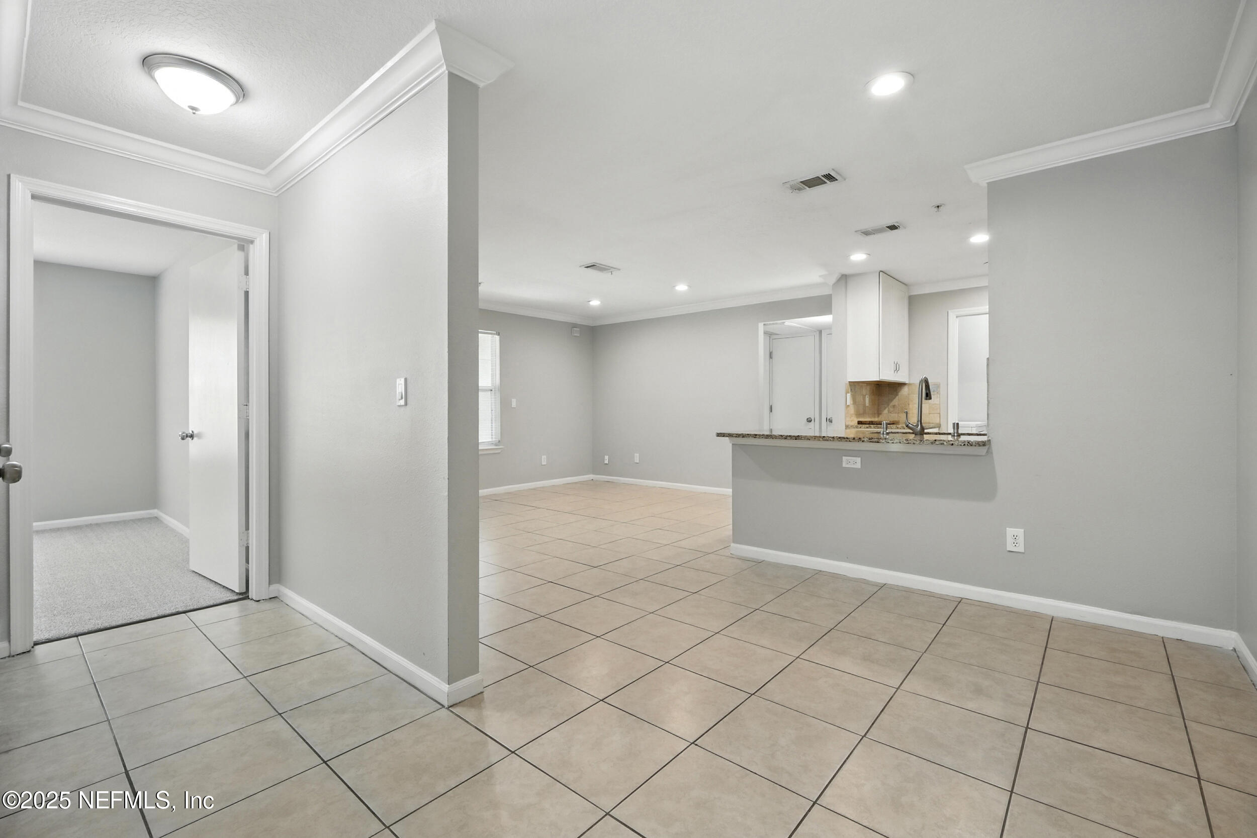 7701 TIMBERLIN PARK Boulevard, 817