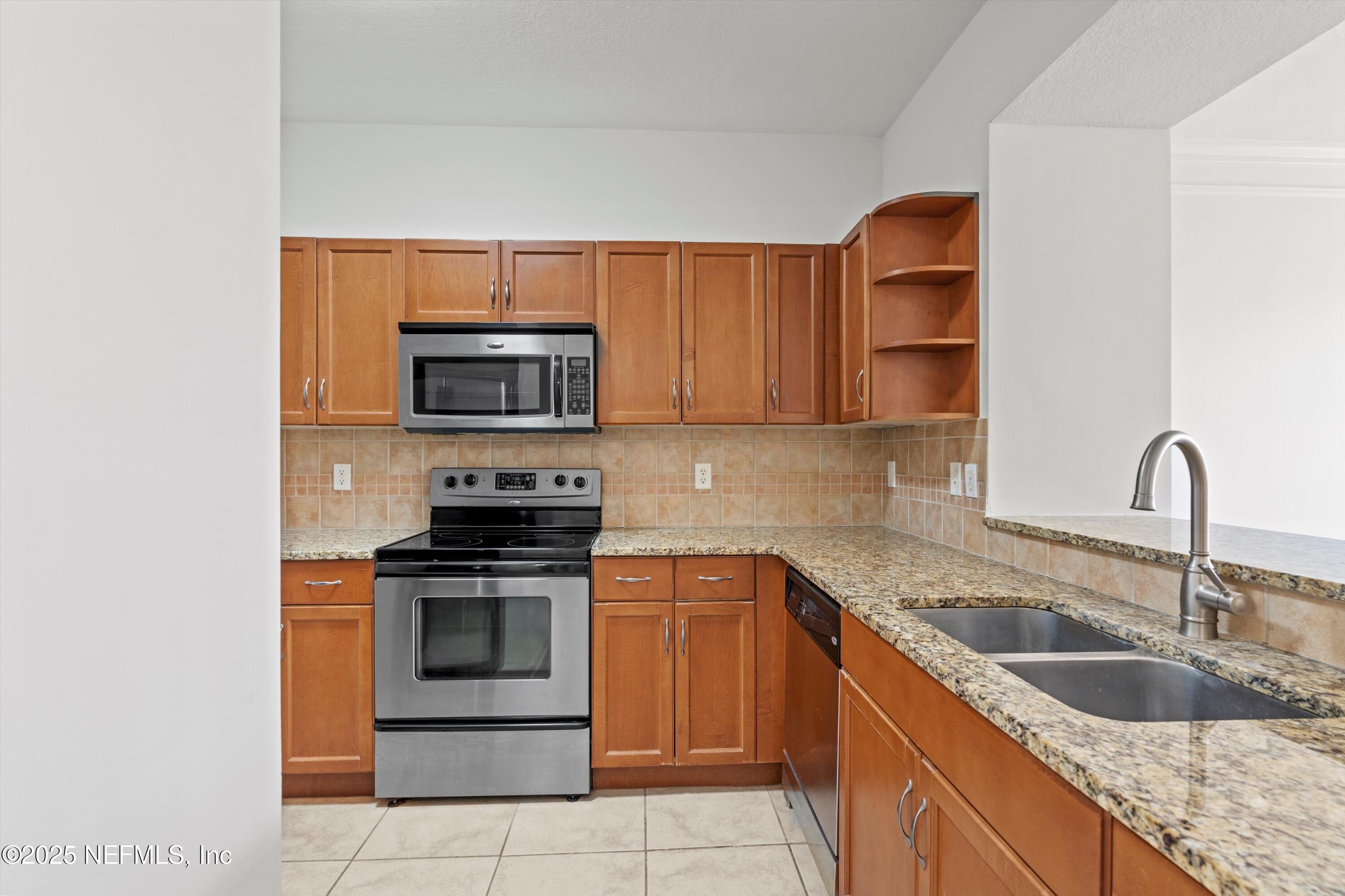 10435 MIDTOWN Parkway, 461