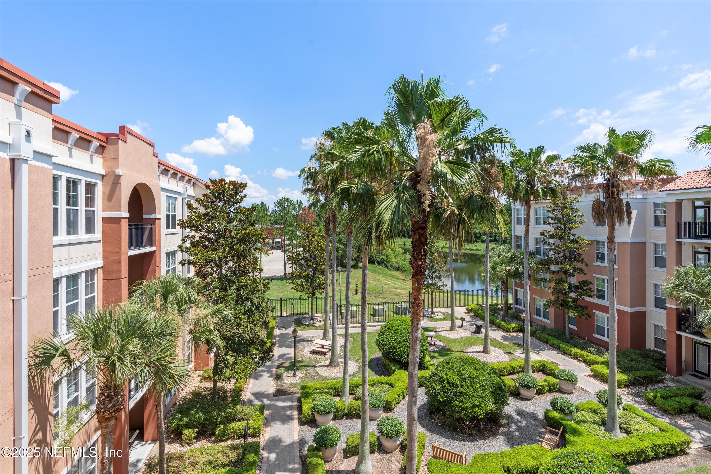 10435 MIDTOWN Parkway, 461