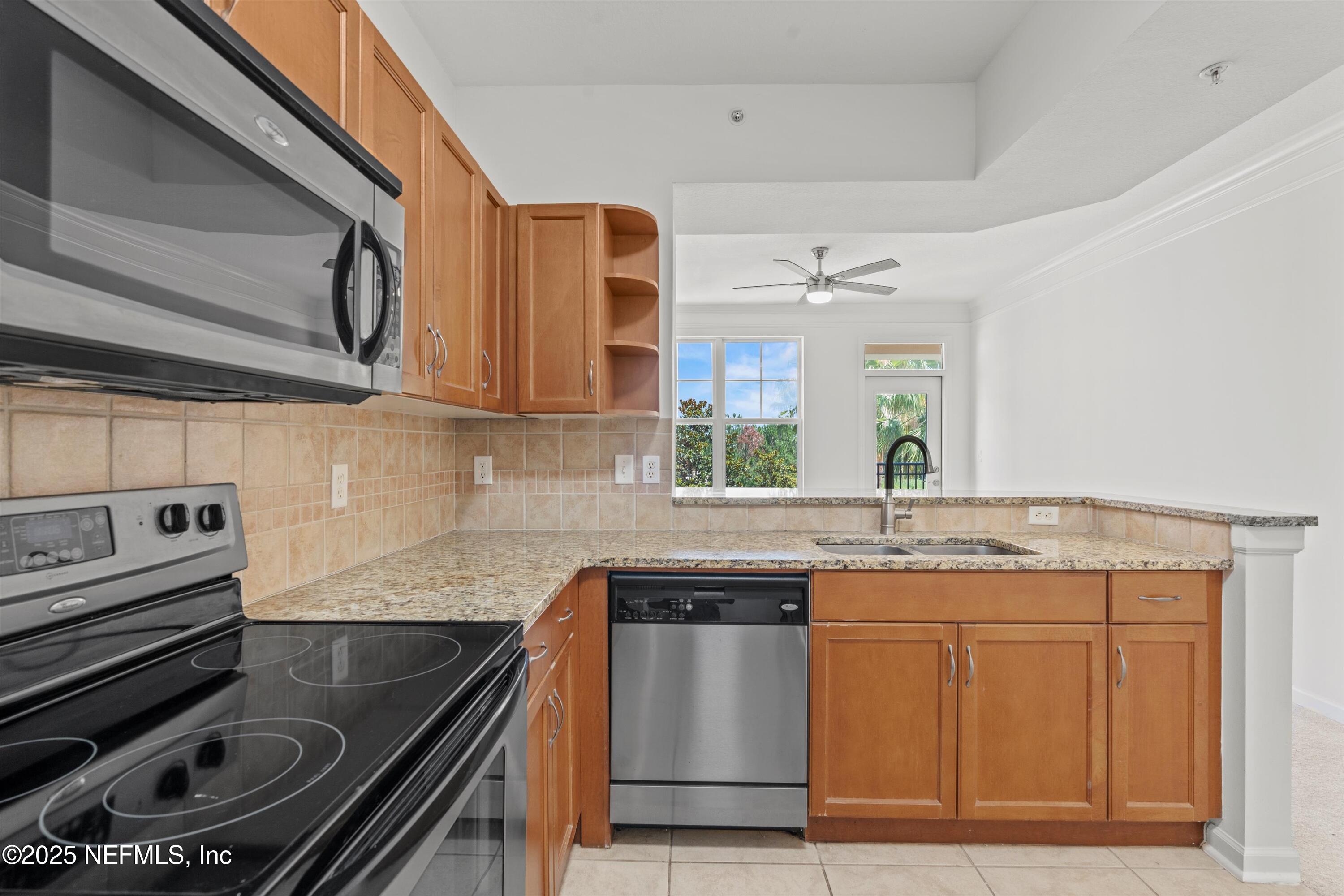 10435 MIDTOWN Parkway, 461