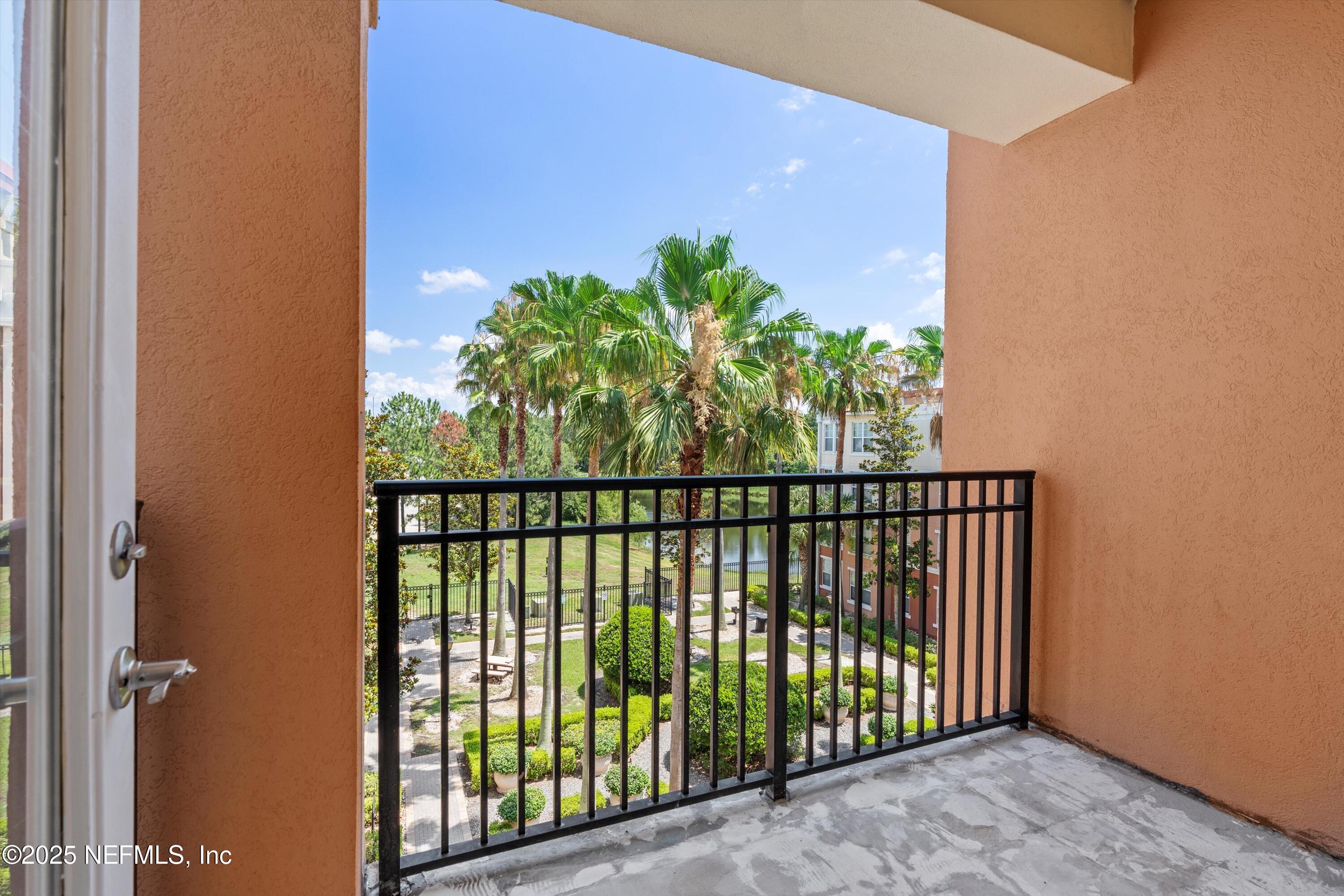 10435 MIDTOWN Parkway, 461