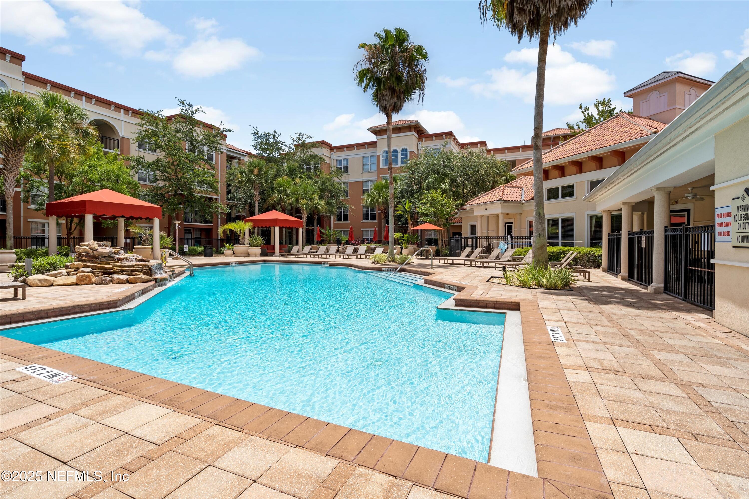 10435 MIDTOWN Parkway, 461