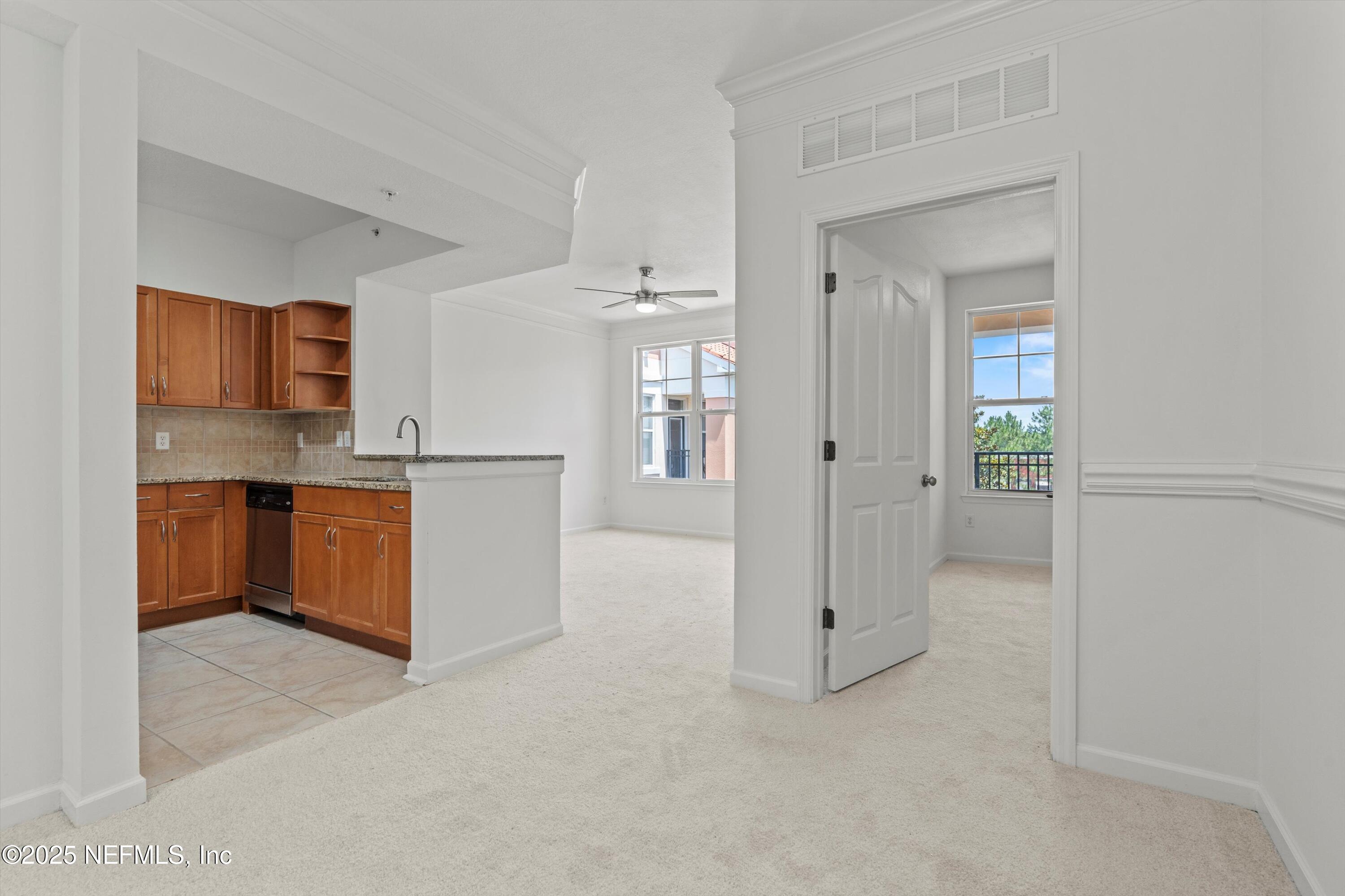 10435 MIDTOWN Parkway, 461