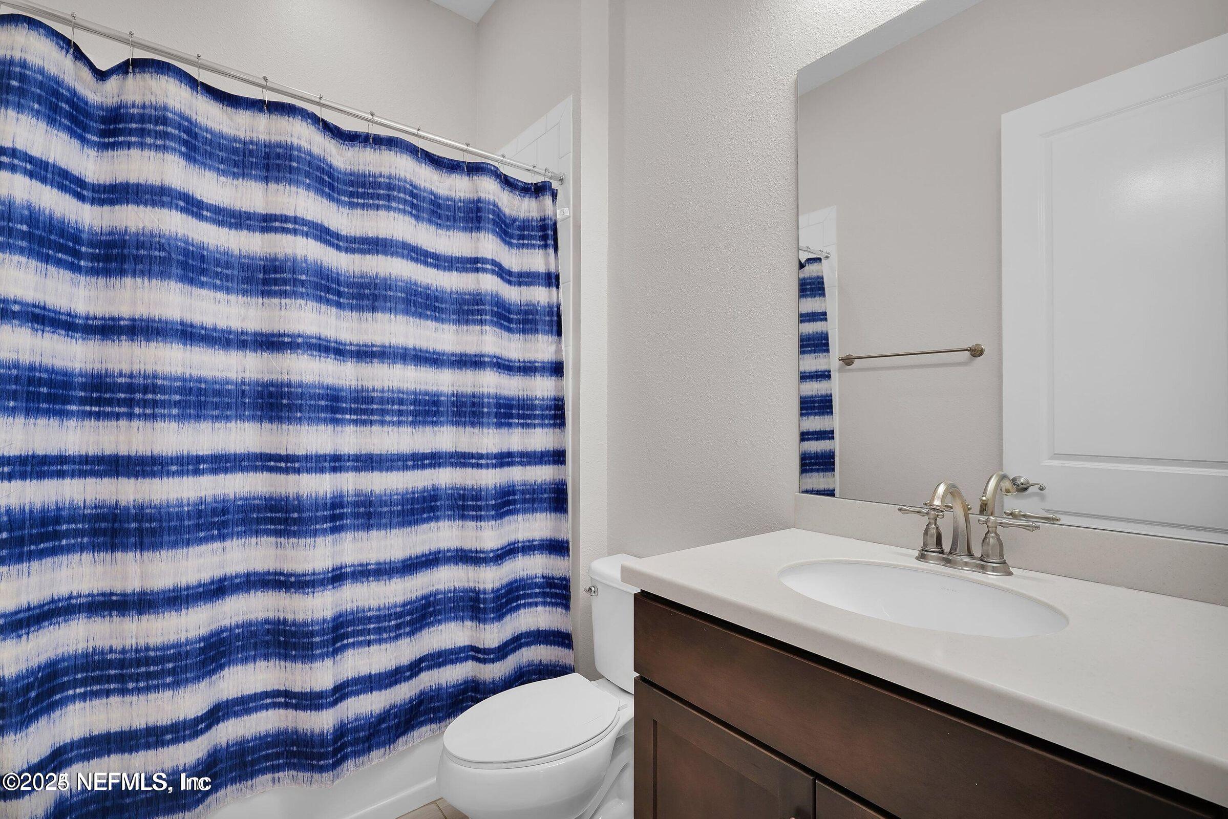 244 VISTA LAKE Circle