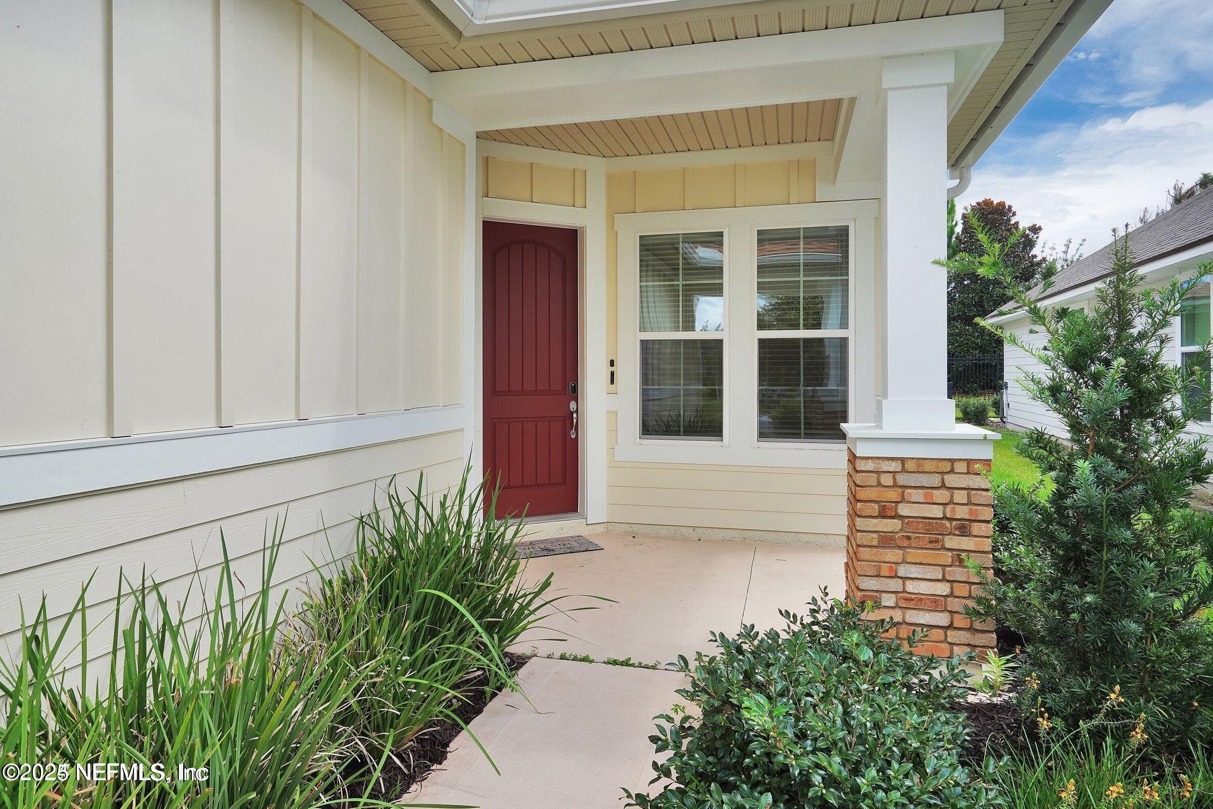 244 VISTA LAKE Circle