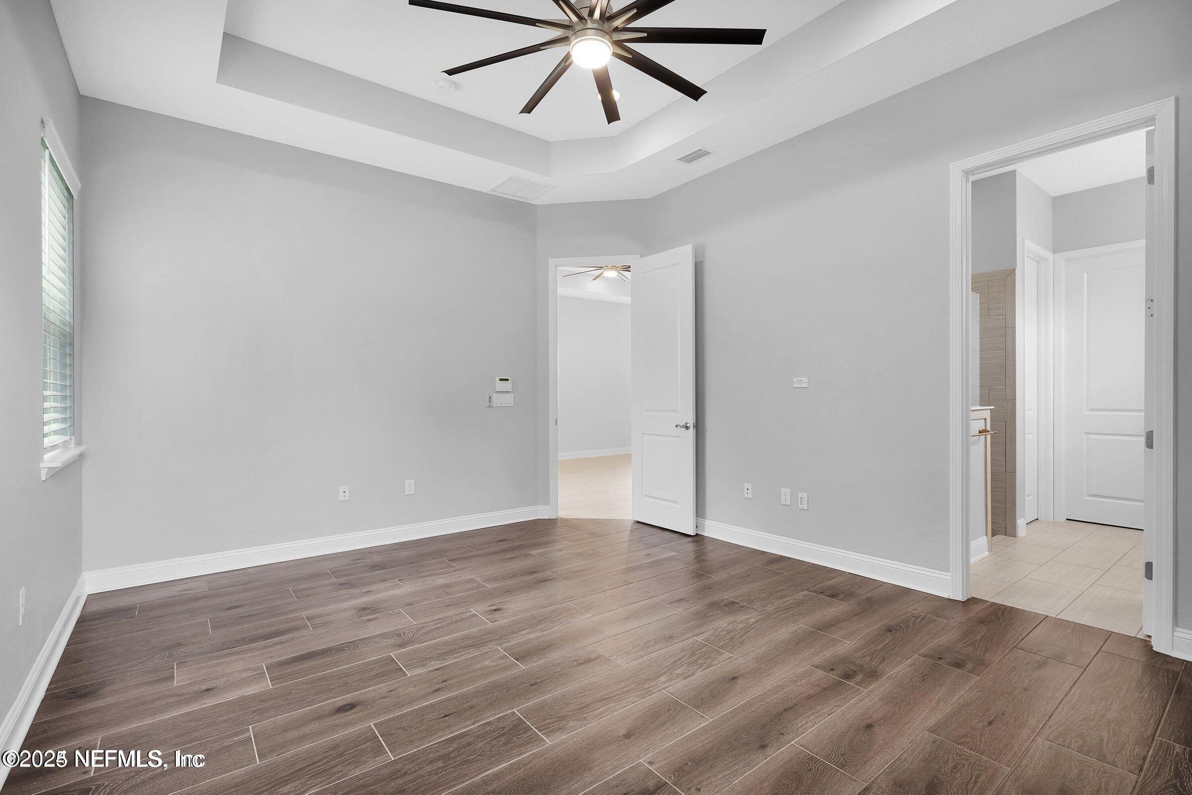 244 VISTA LAKE Circle