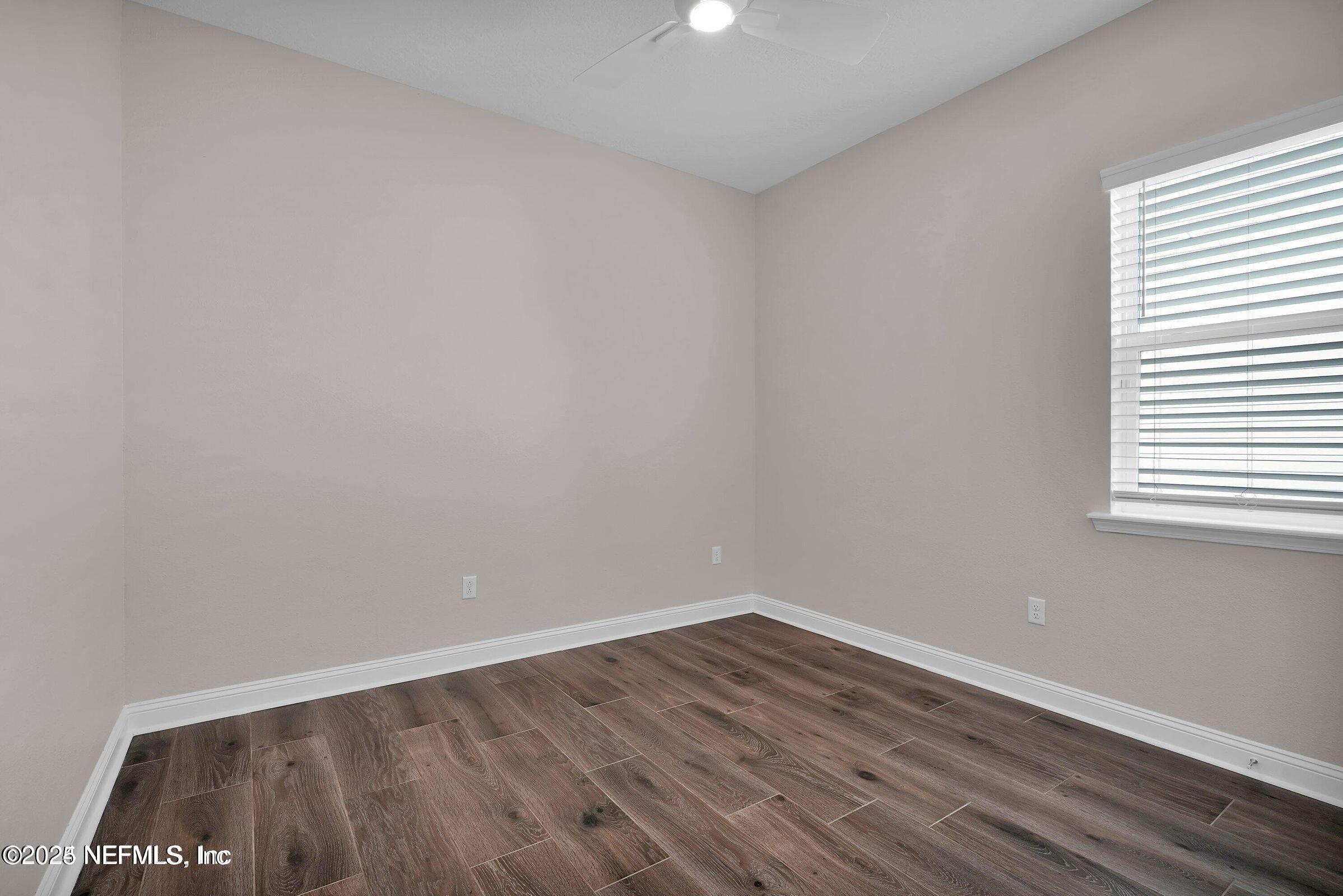 244 VISTA LAKE Circle