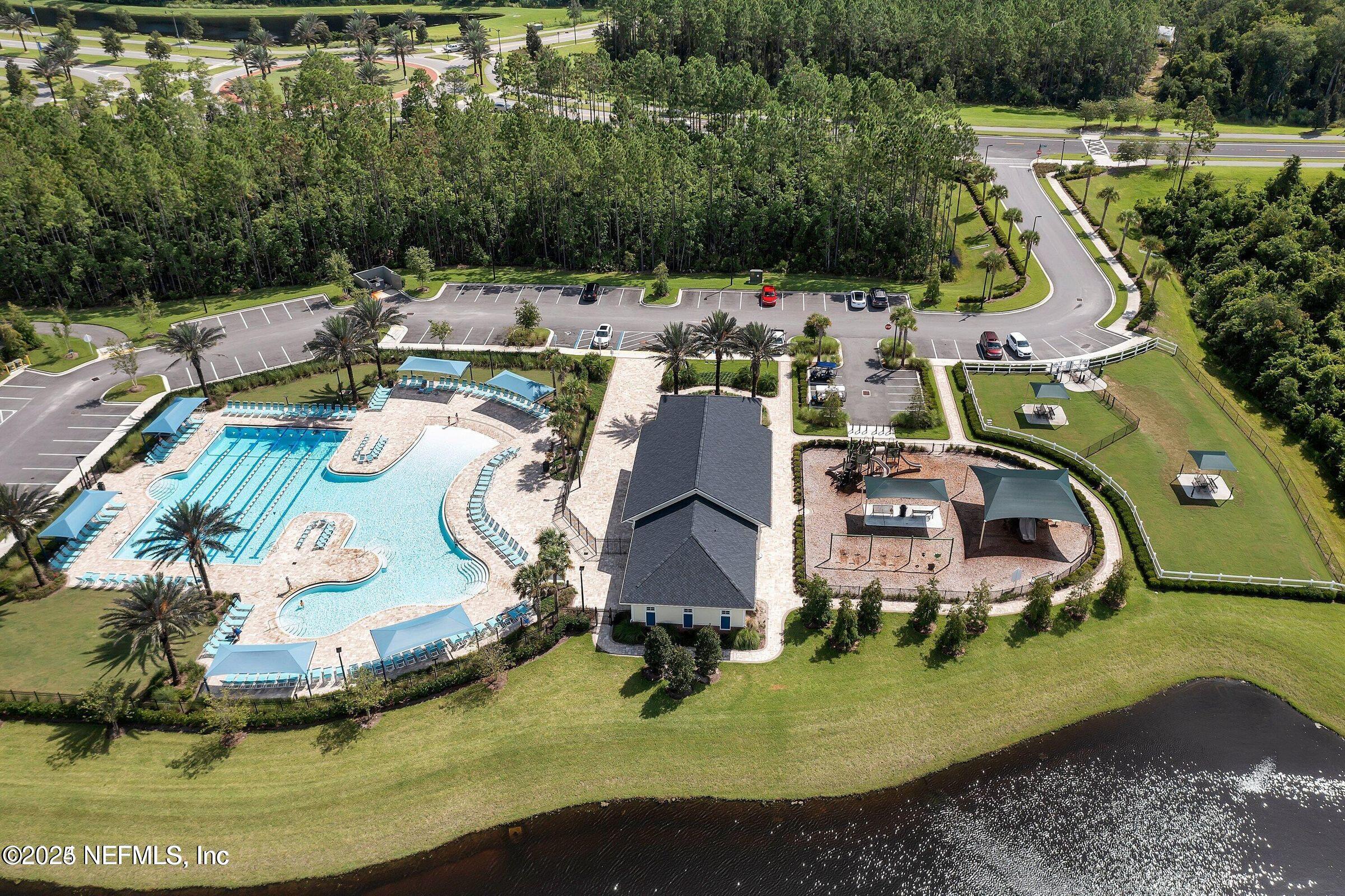 244 VISTA LAKE Circle