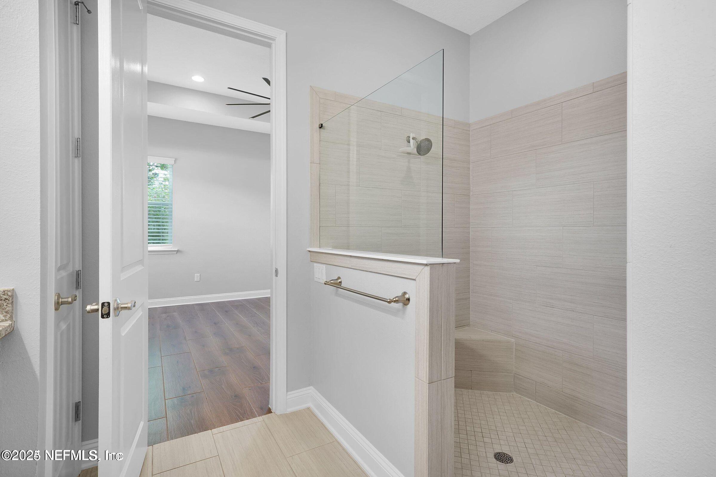 244 VISTA LAKE Circle