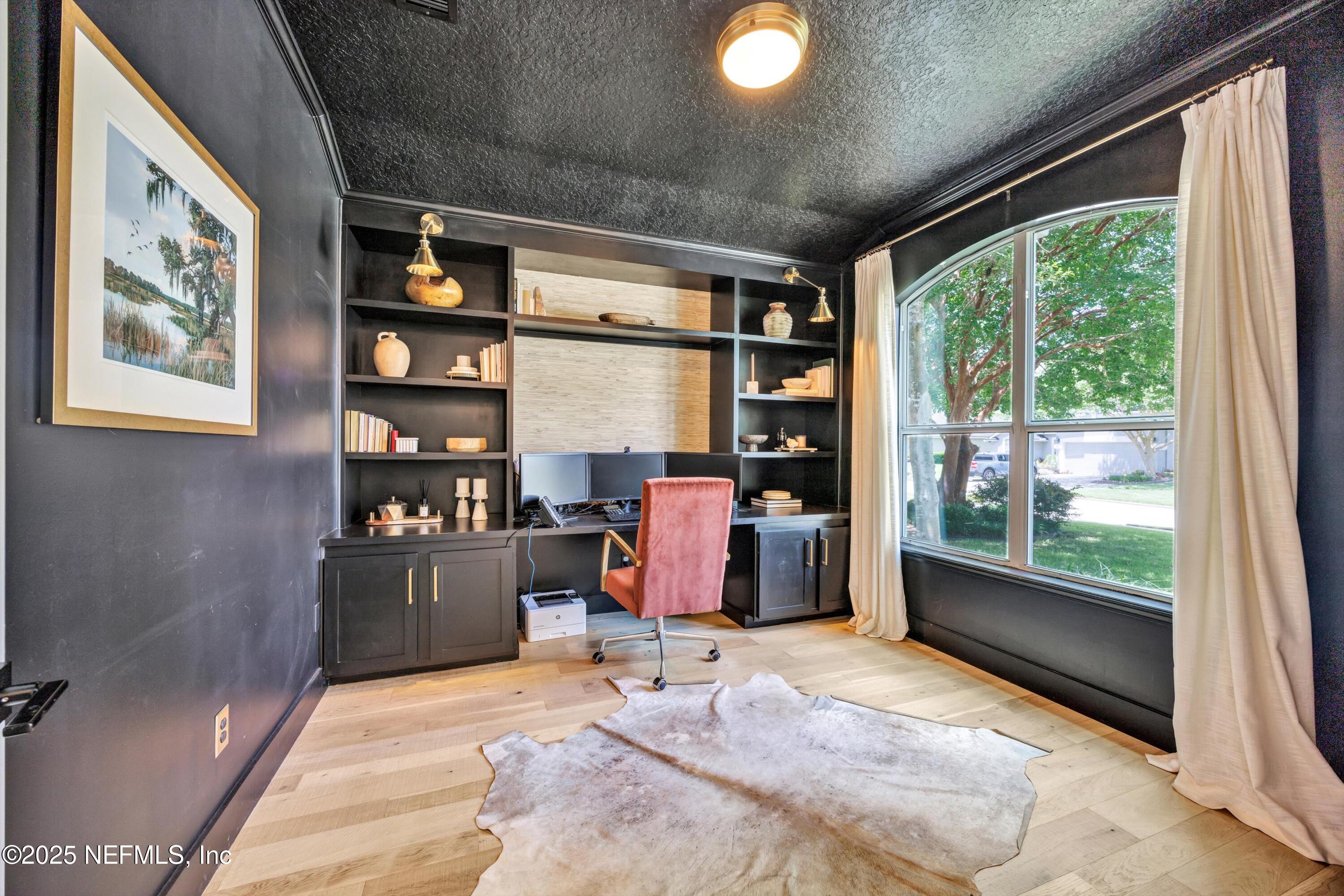 1529 WATERBRIDGE Court