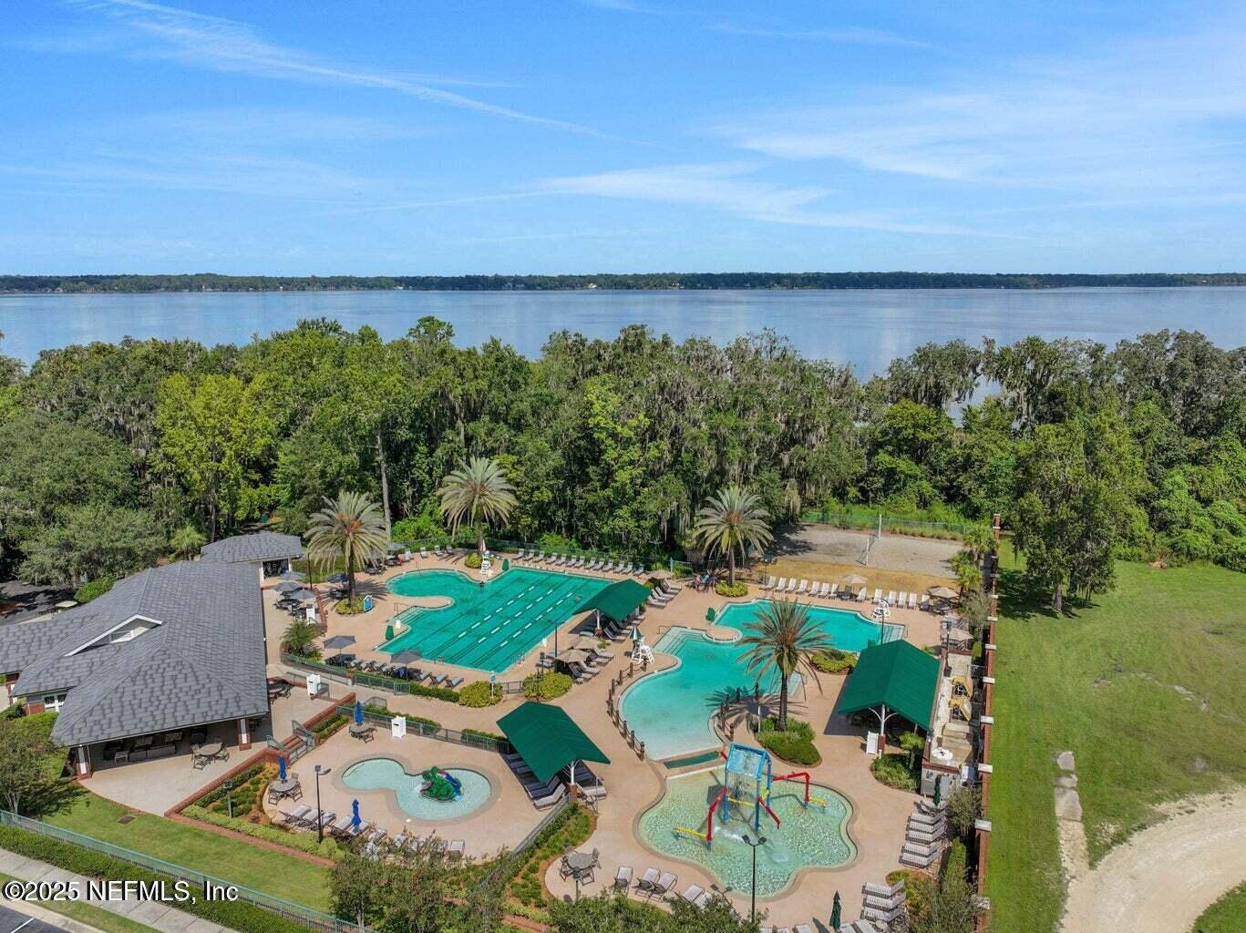 1529 WATERBRIDGE Court