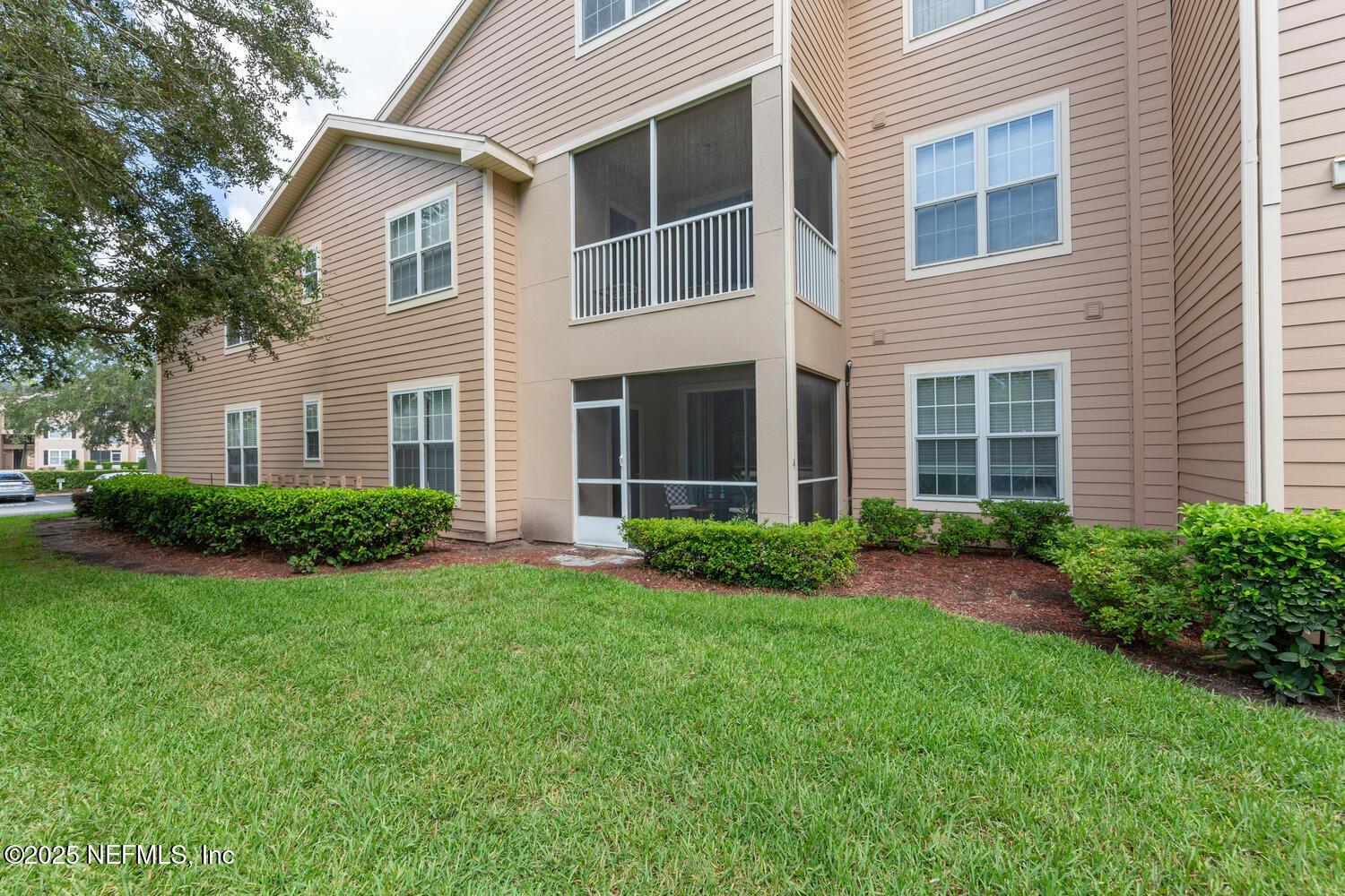 13810 SUTTON PARK Drive N, 915