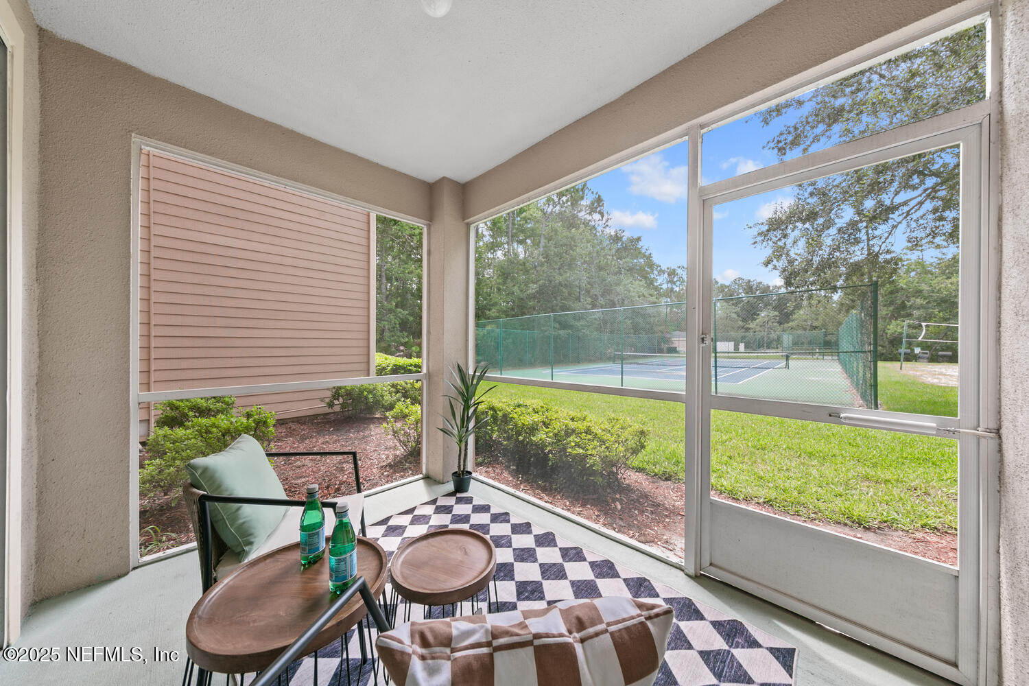 13810 SUTTON PARK Drive N, 915