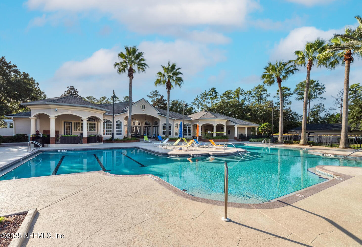 13810 SUTTON PARK Drive N, 915