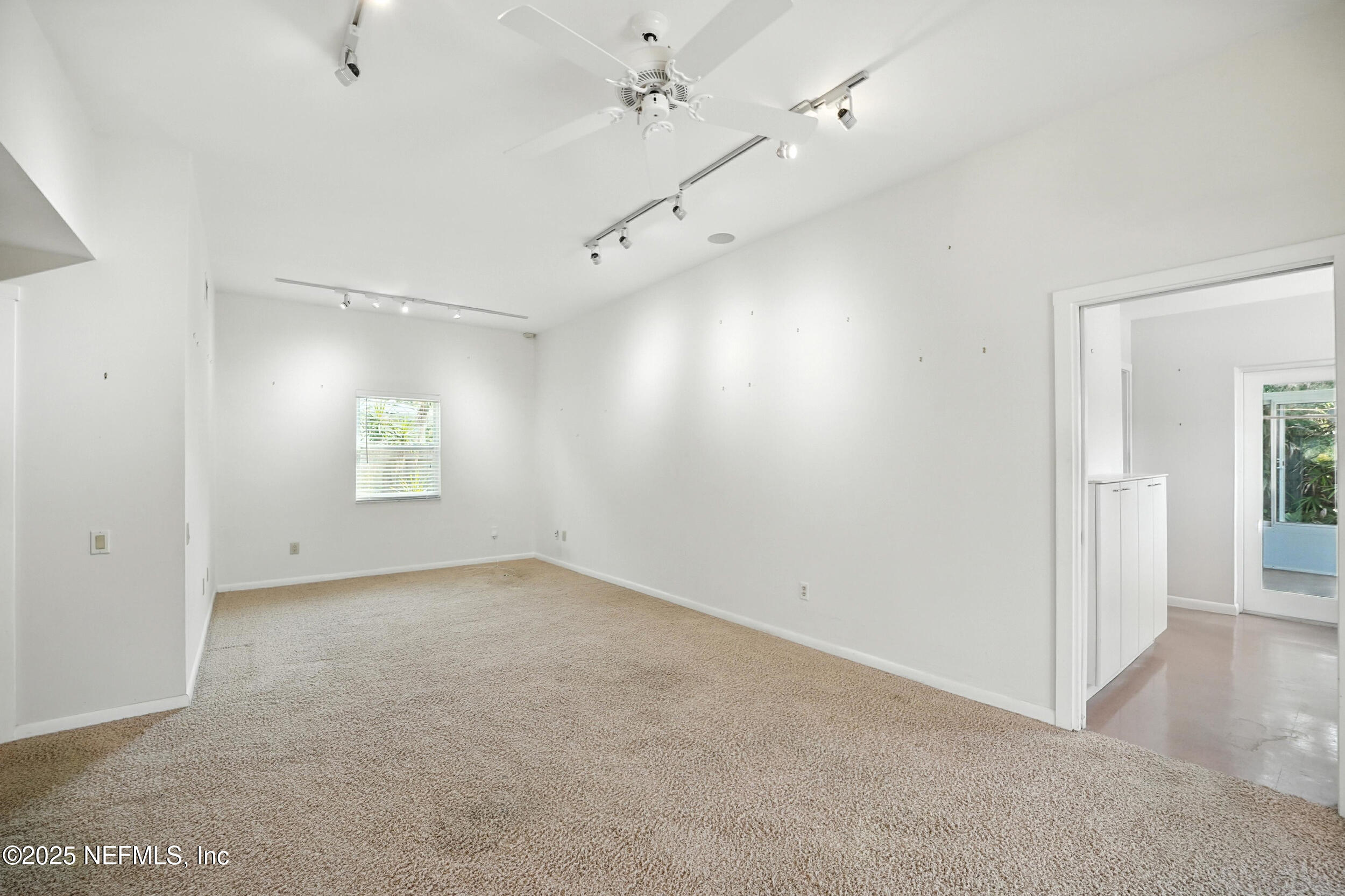 275 NAUTICAL Boulevard S