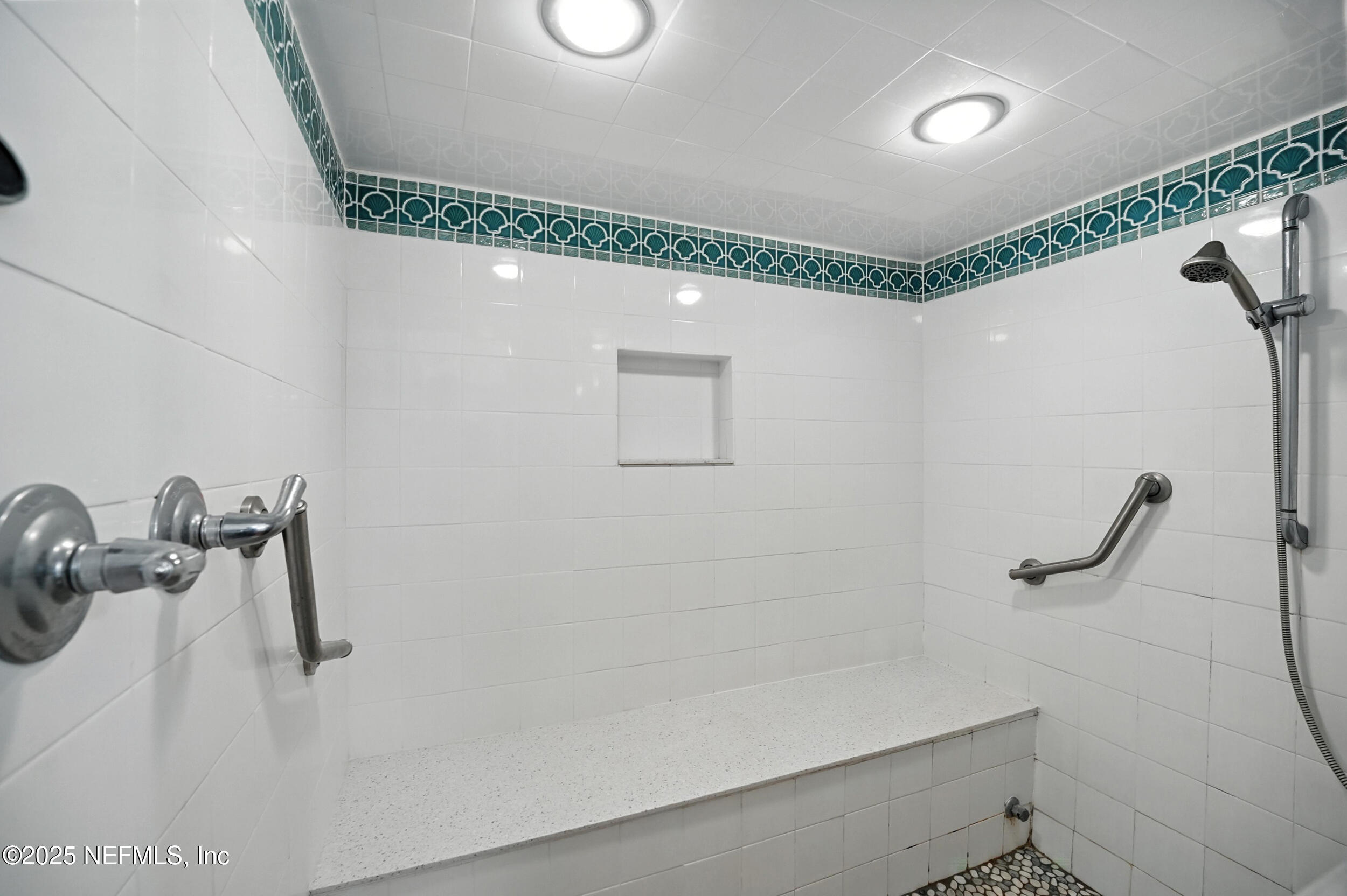 275 NAUTICAL Boulevard S