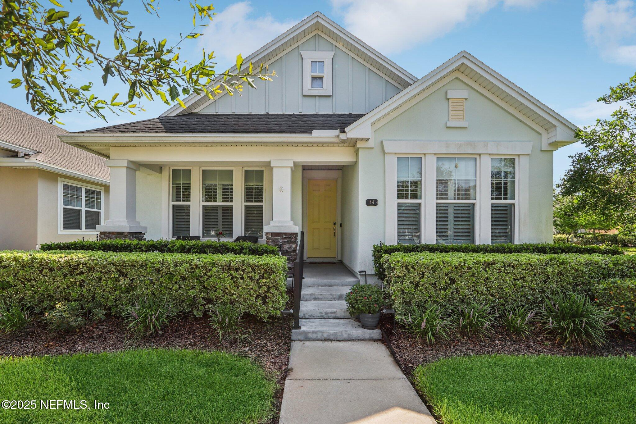 44 WESTON Circle