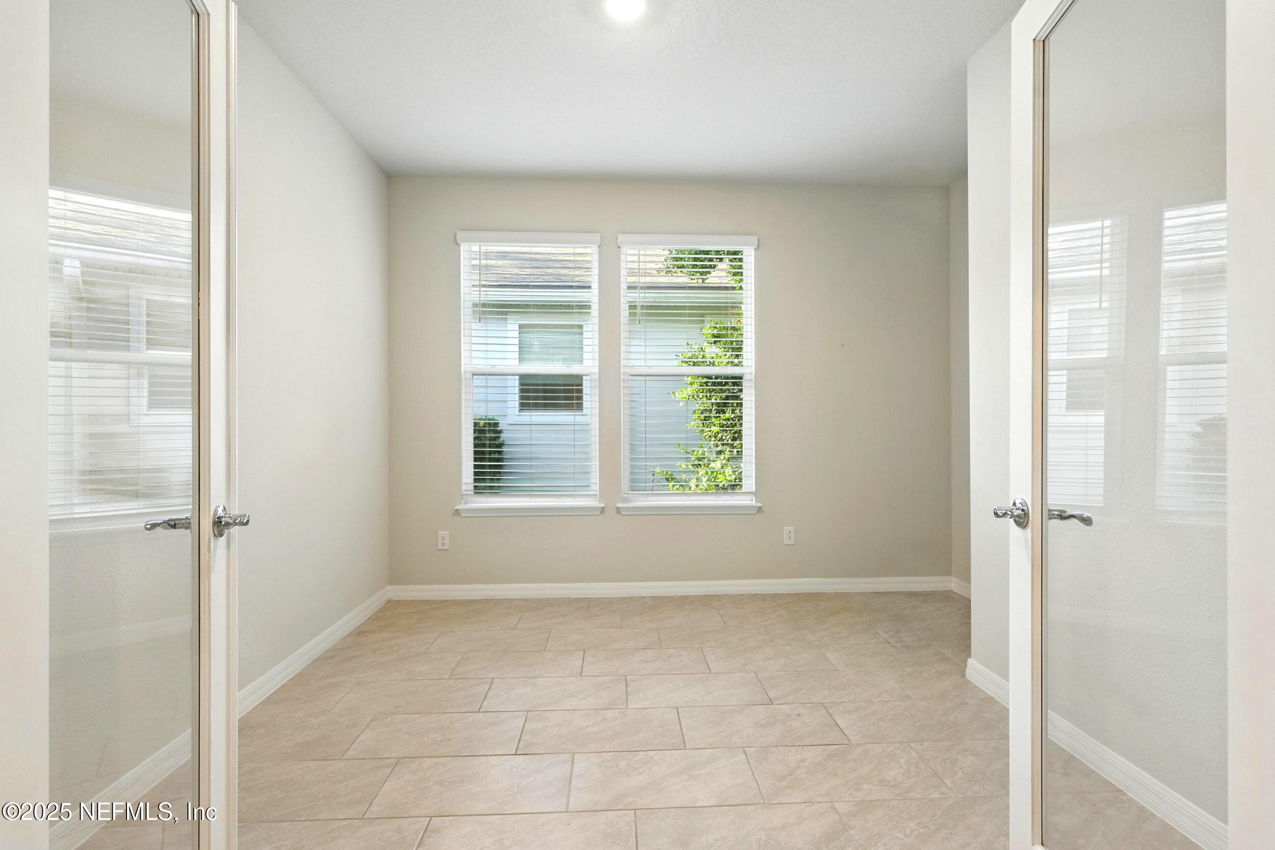 101 GLENHURST Avenue