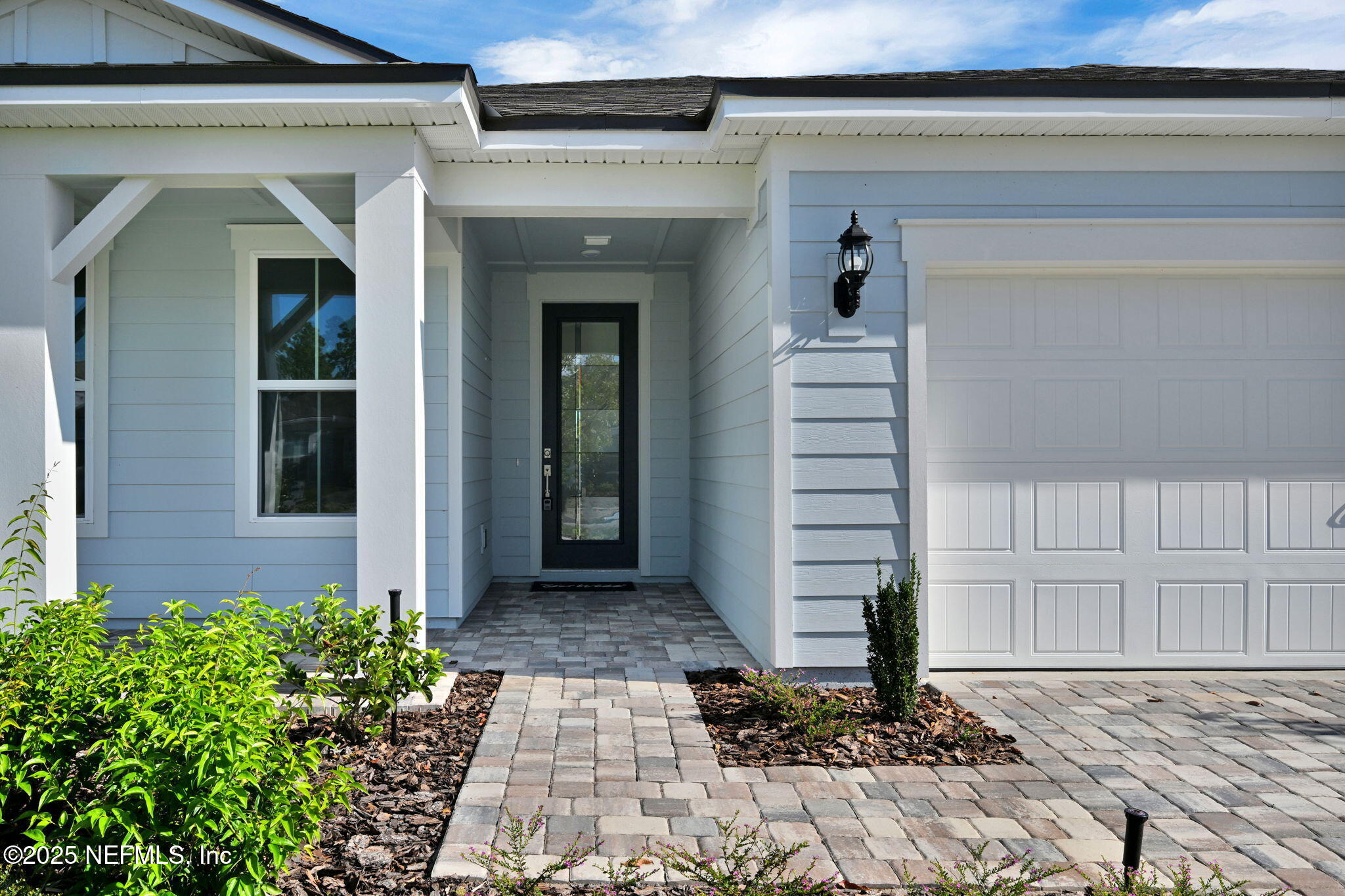 271 CURVED BAY Trail
