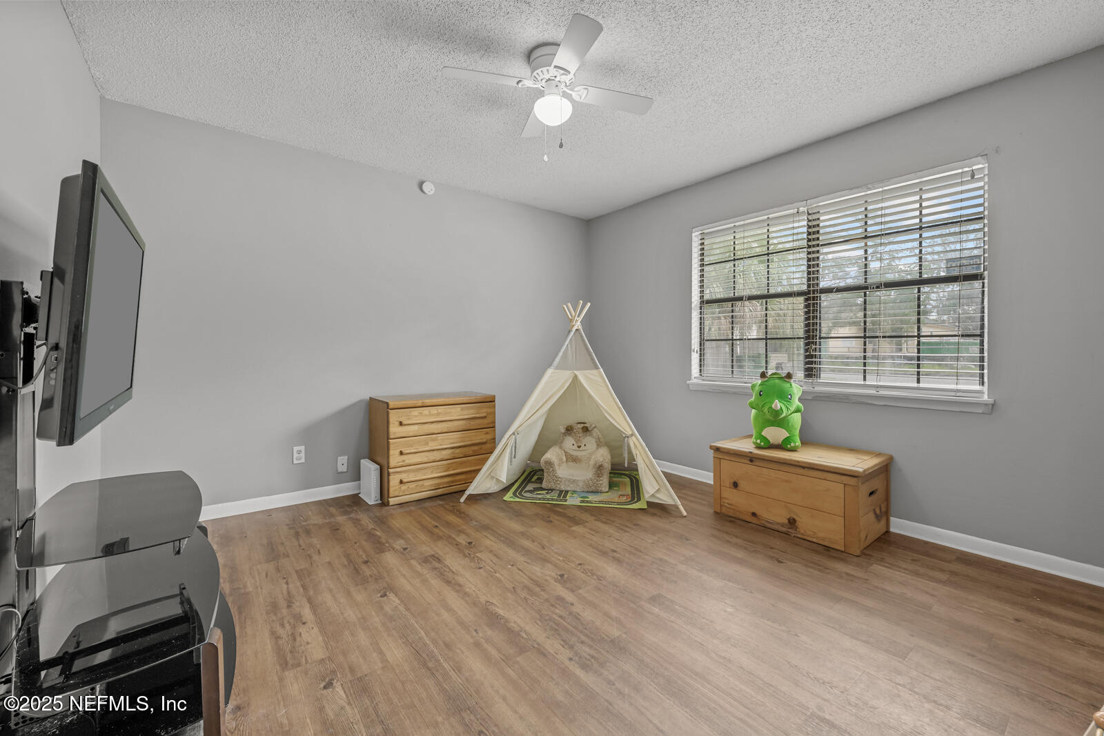 1410 CLEVELAND Avenue