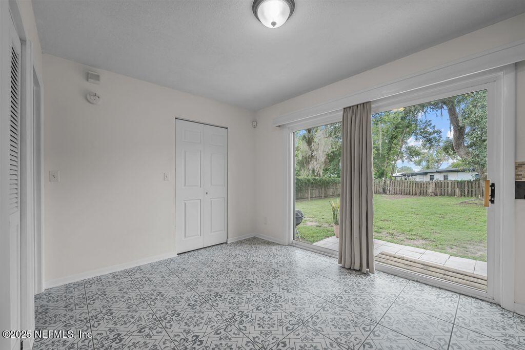 1410 CLEVELAND Avenue