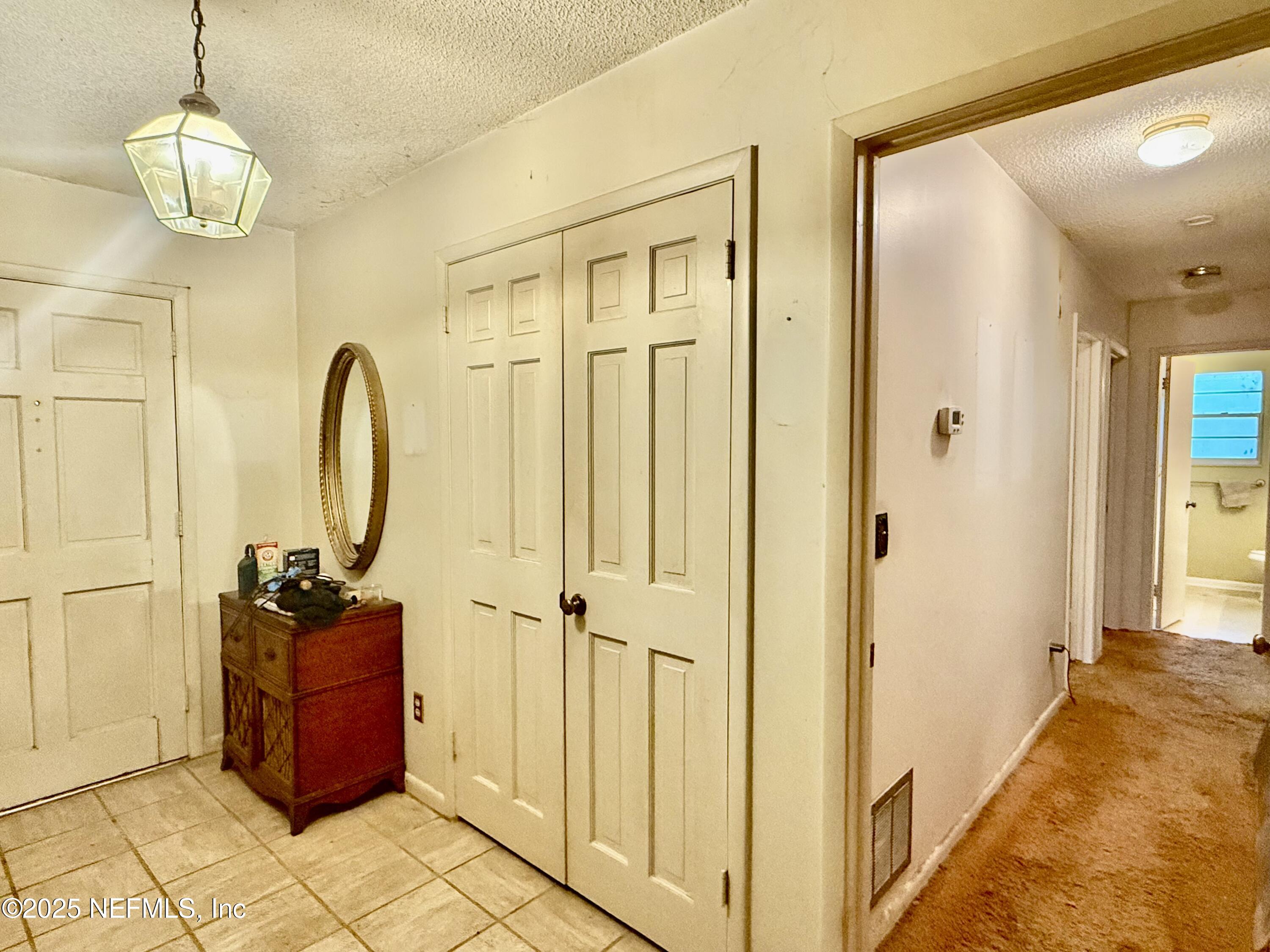 2901 GORDON Street E